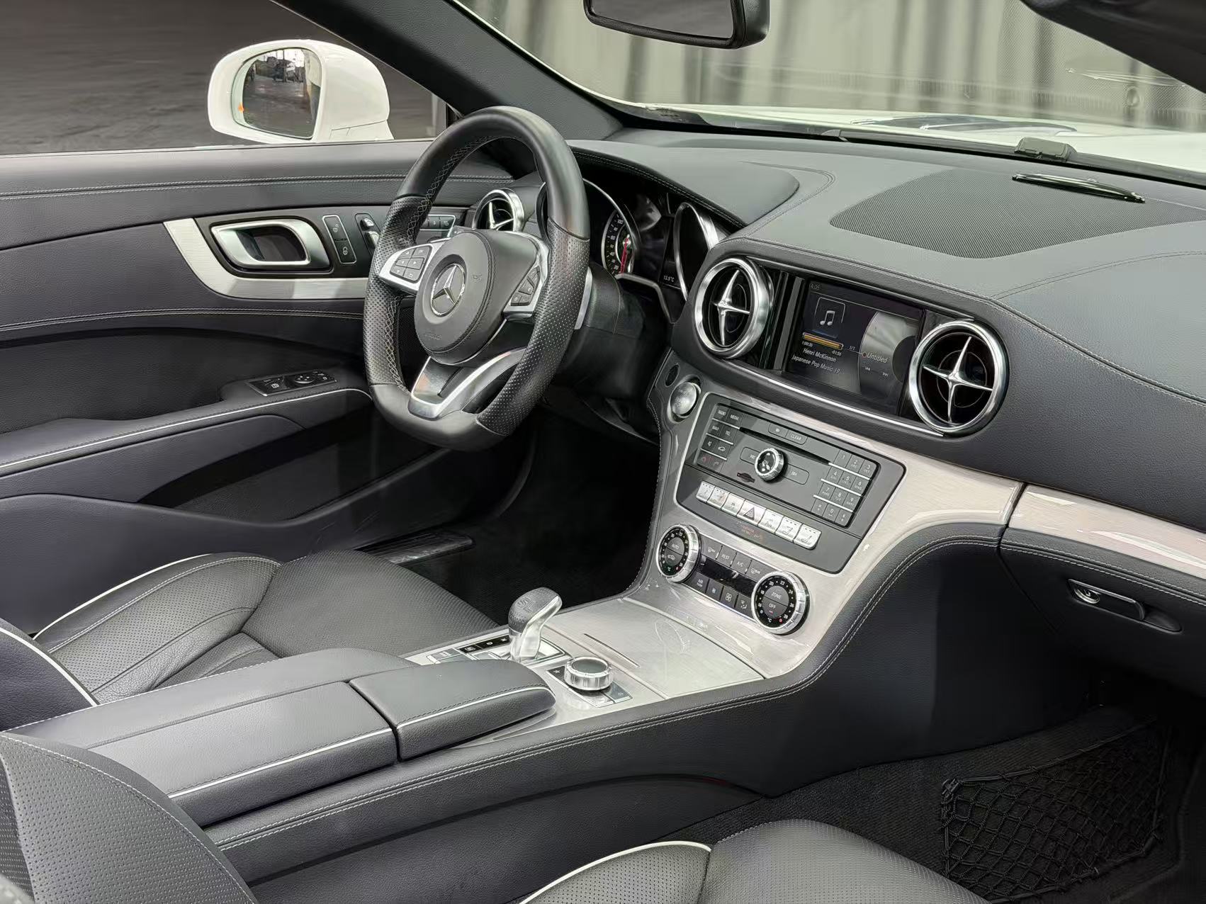 Mercedes-Benz SL Class 2017 car image #7