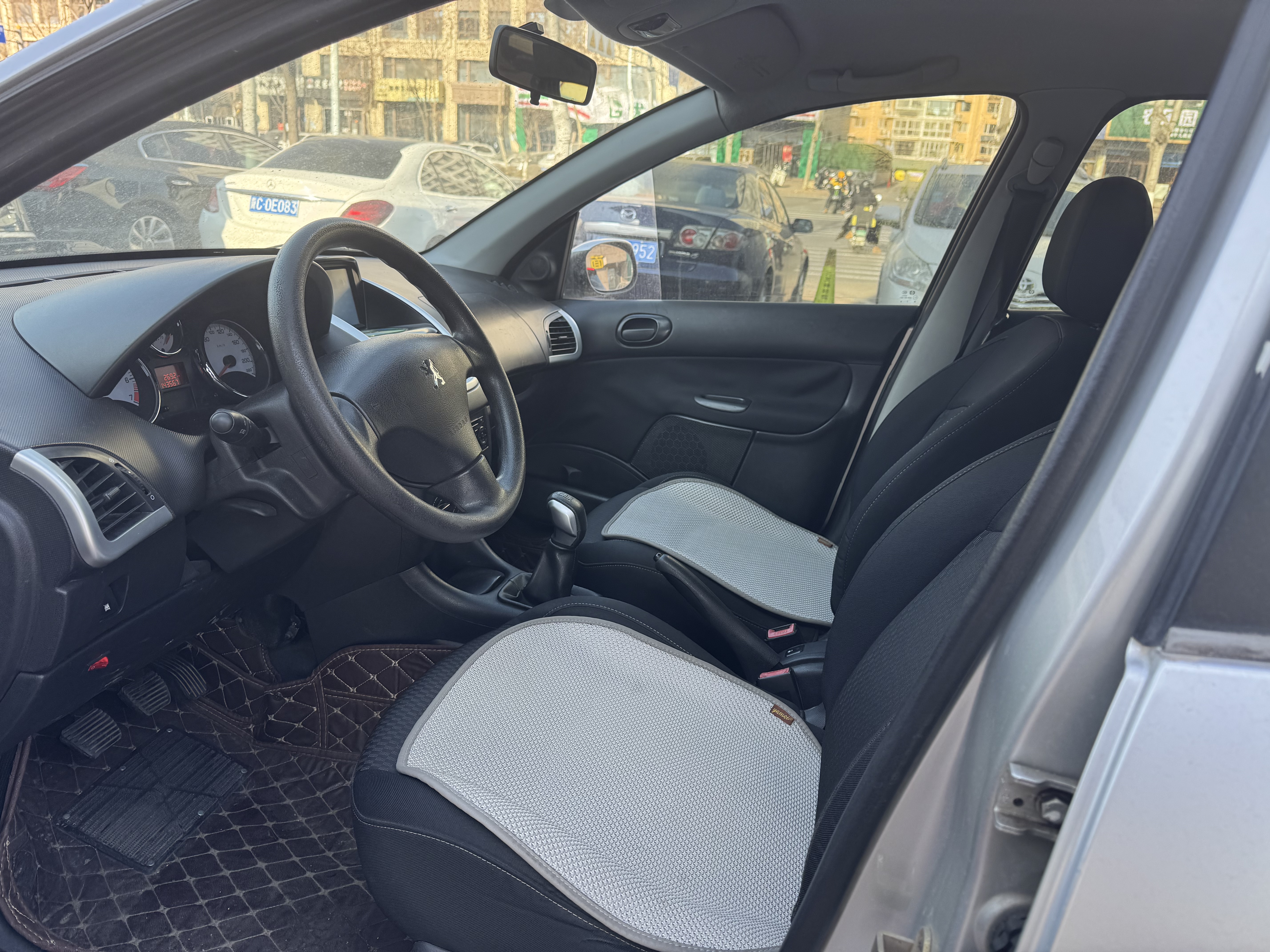 标致 标致207 2013 汽车图片 #7