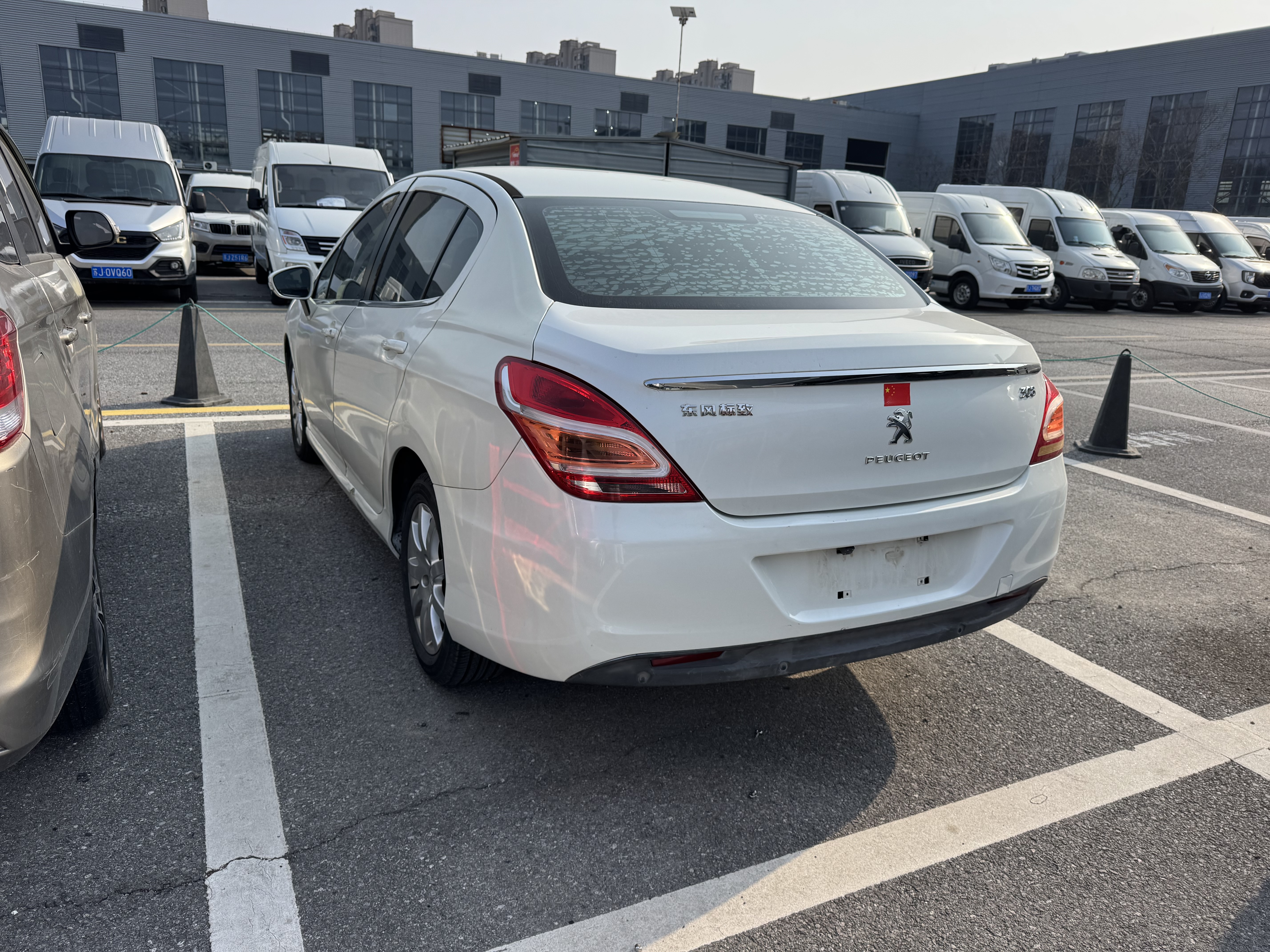 Peugeot 308 2014 car image #7