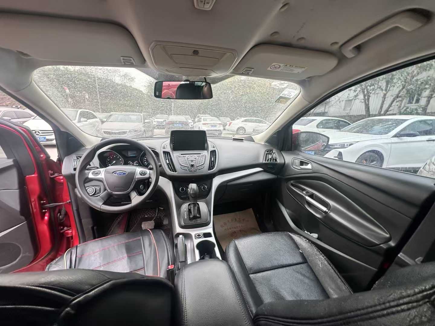 Ford Kuga 2014 car image #7