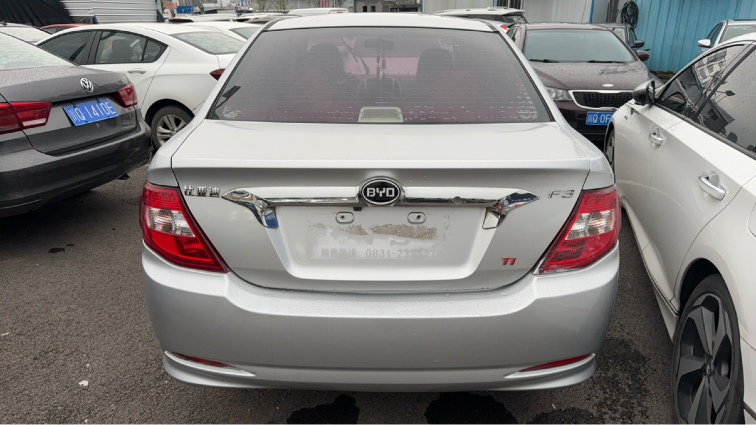 BYD G3 2015 imagen de coche #7