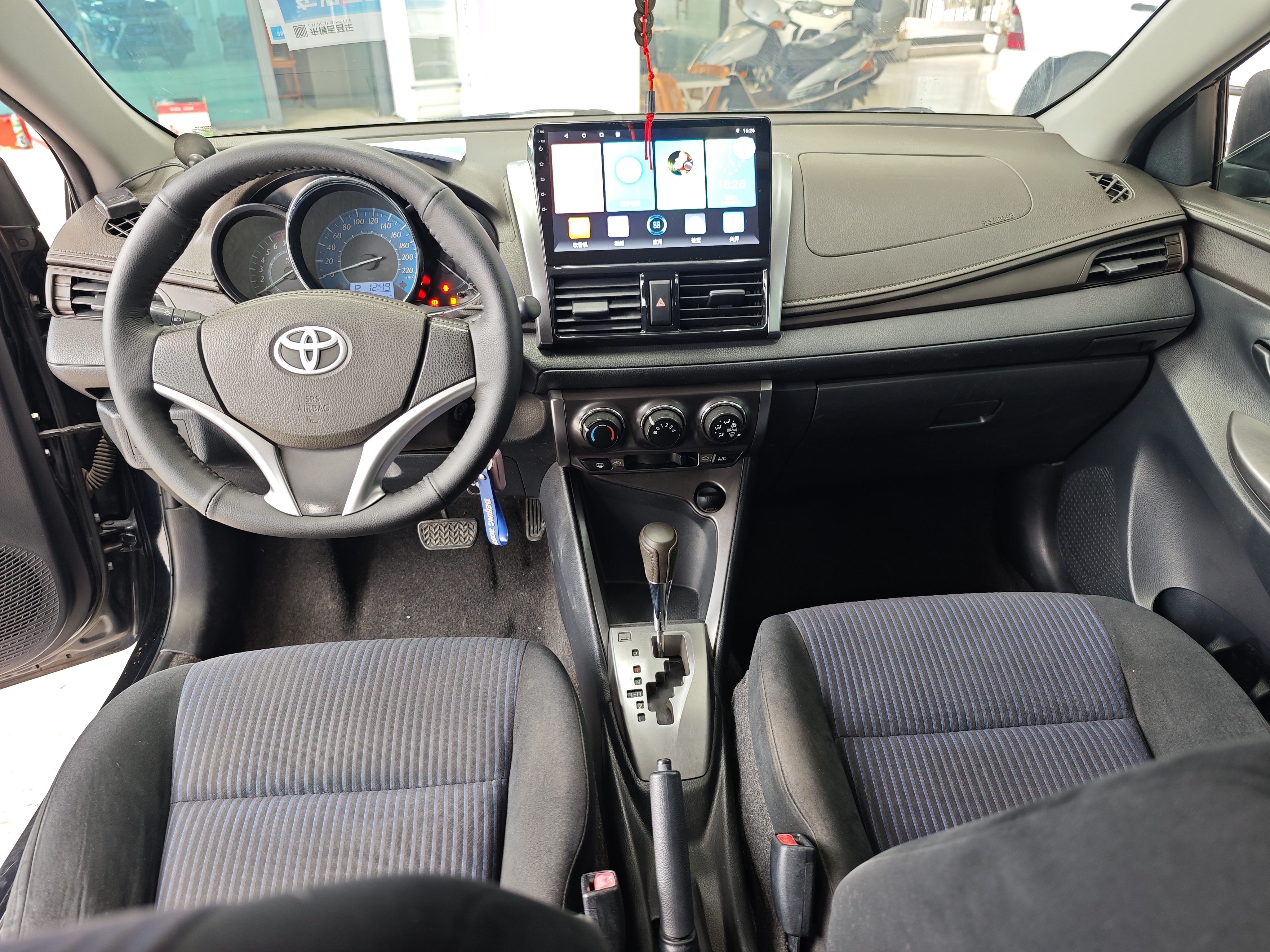 Yaris L Zhixuan 2014 #7 Yaris L Zhixuan 2014 car image #7