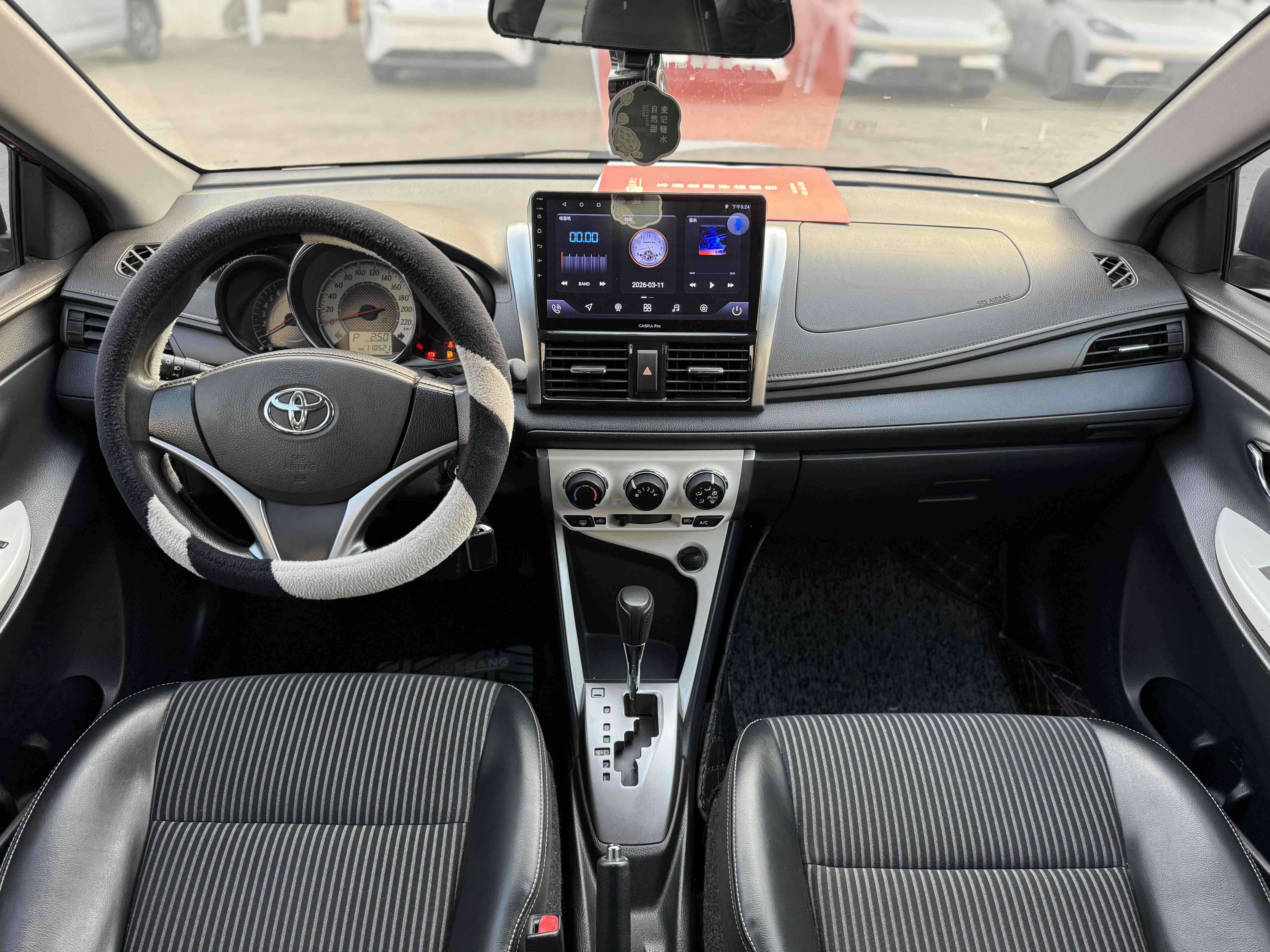 Yaris L Zhixuan 2014 #7 Yaris L Zhixuan 2014 car image #7