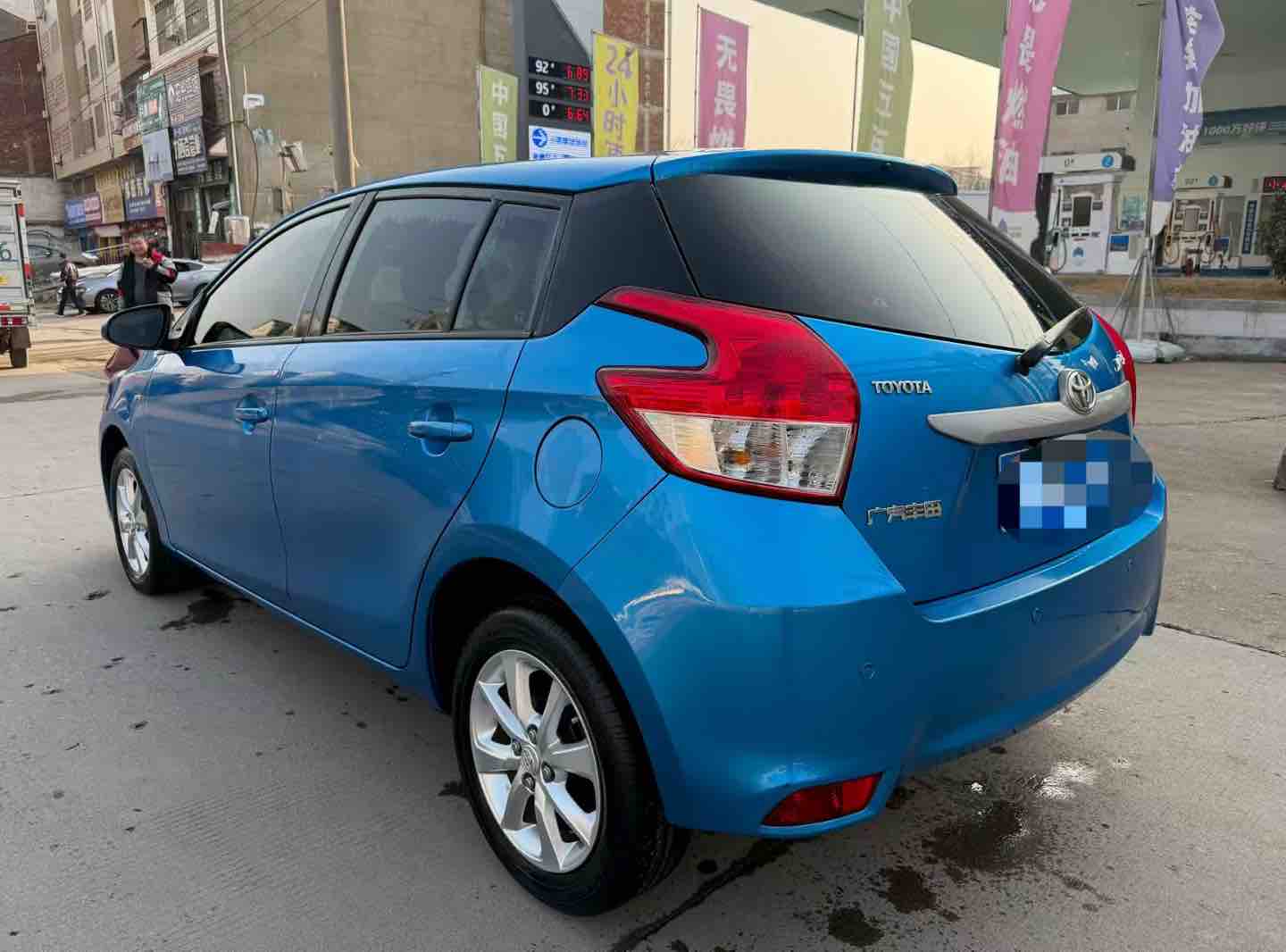 Toyota Yaris L Zhixuan 2014 صورة سيارة #7