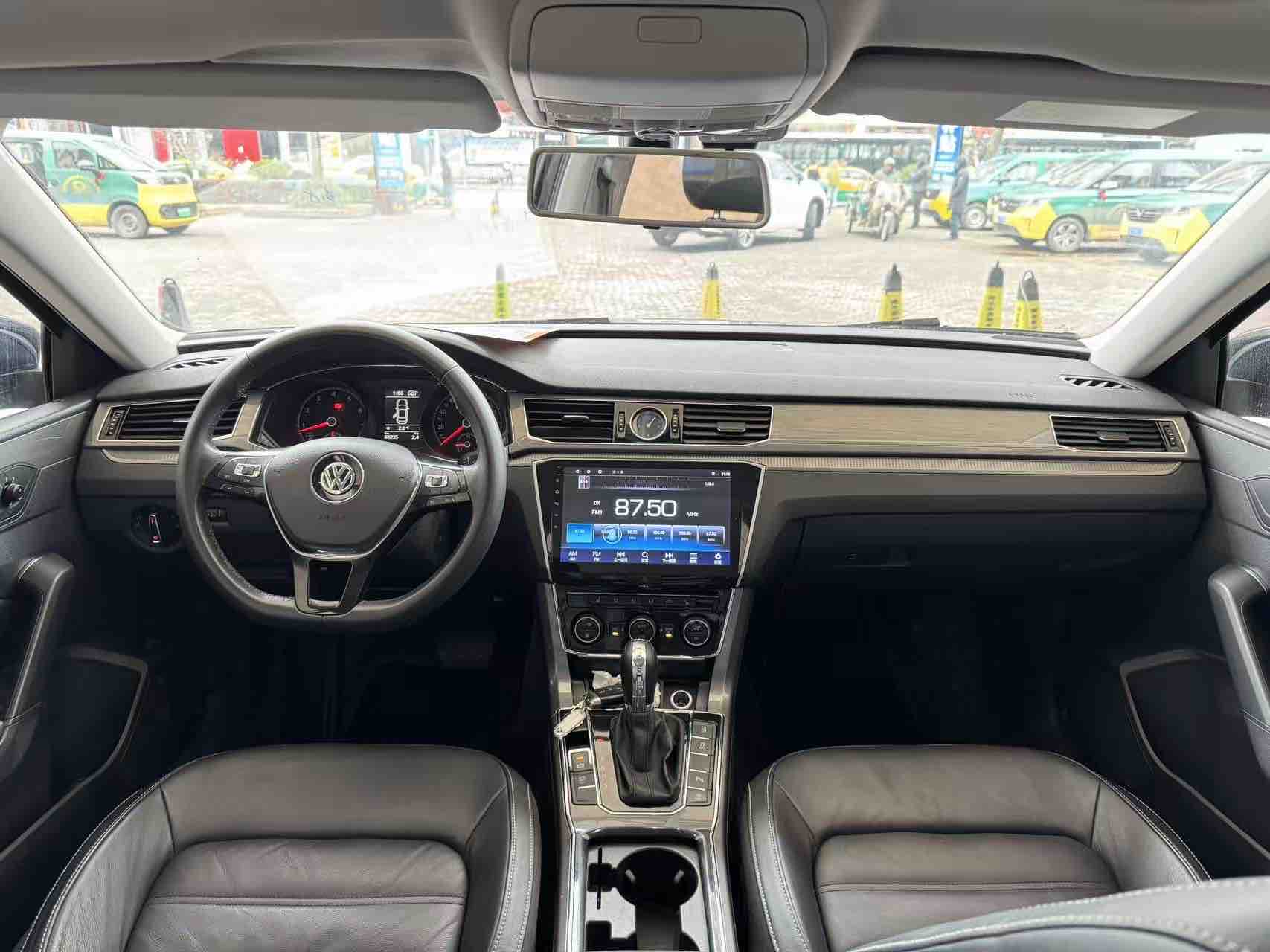 Volkswagen Passat 2017 car image #7