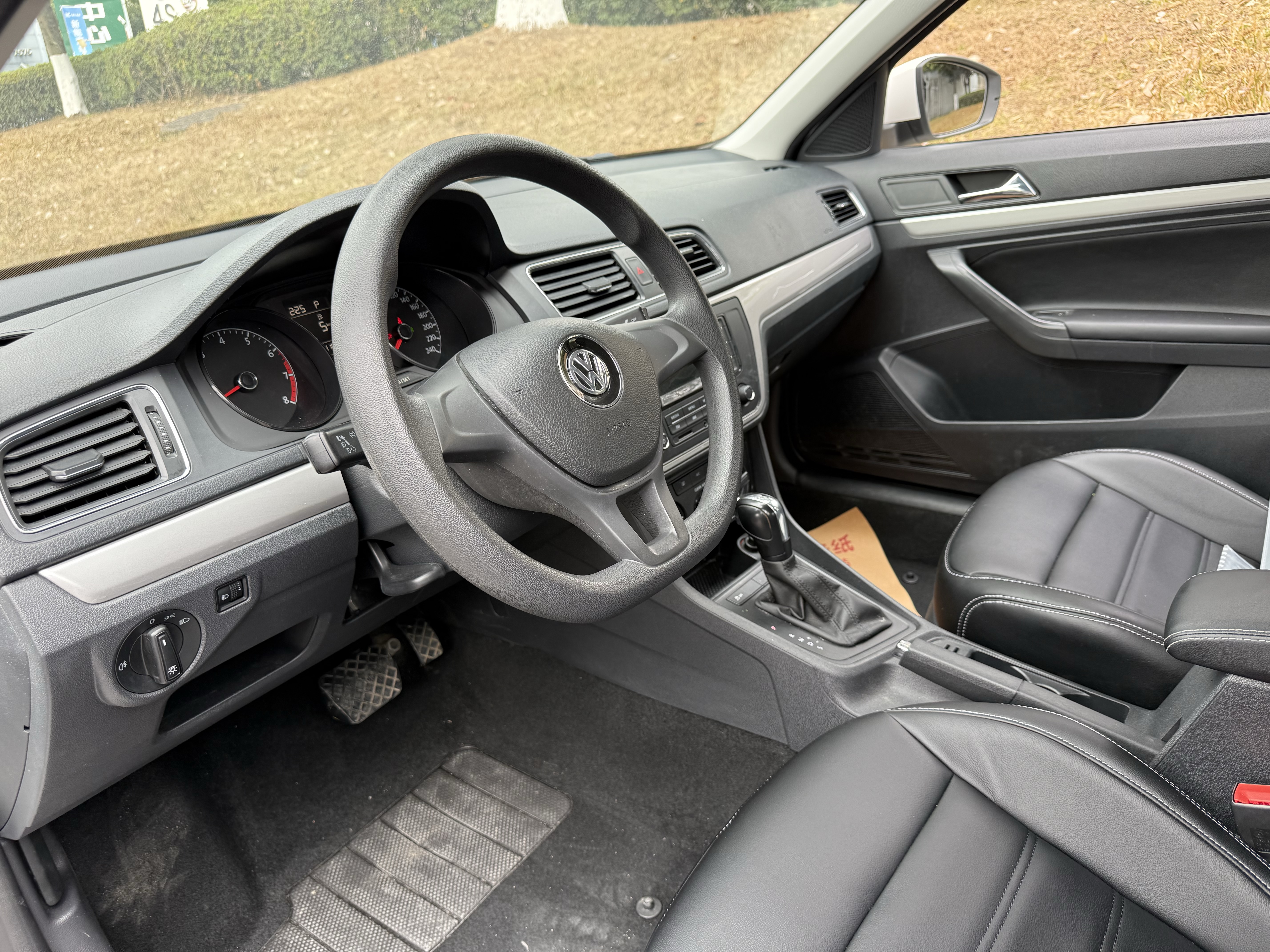 Volkswagen Lavida 2019 immagine di auto #7