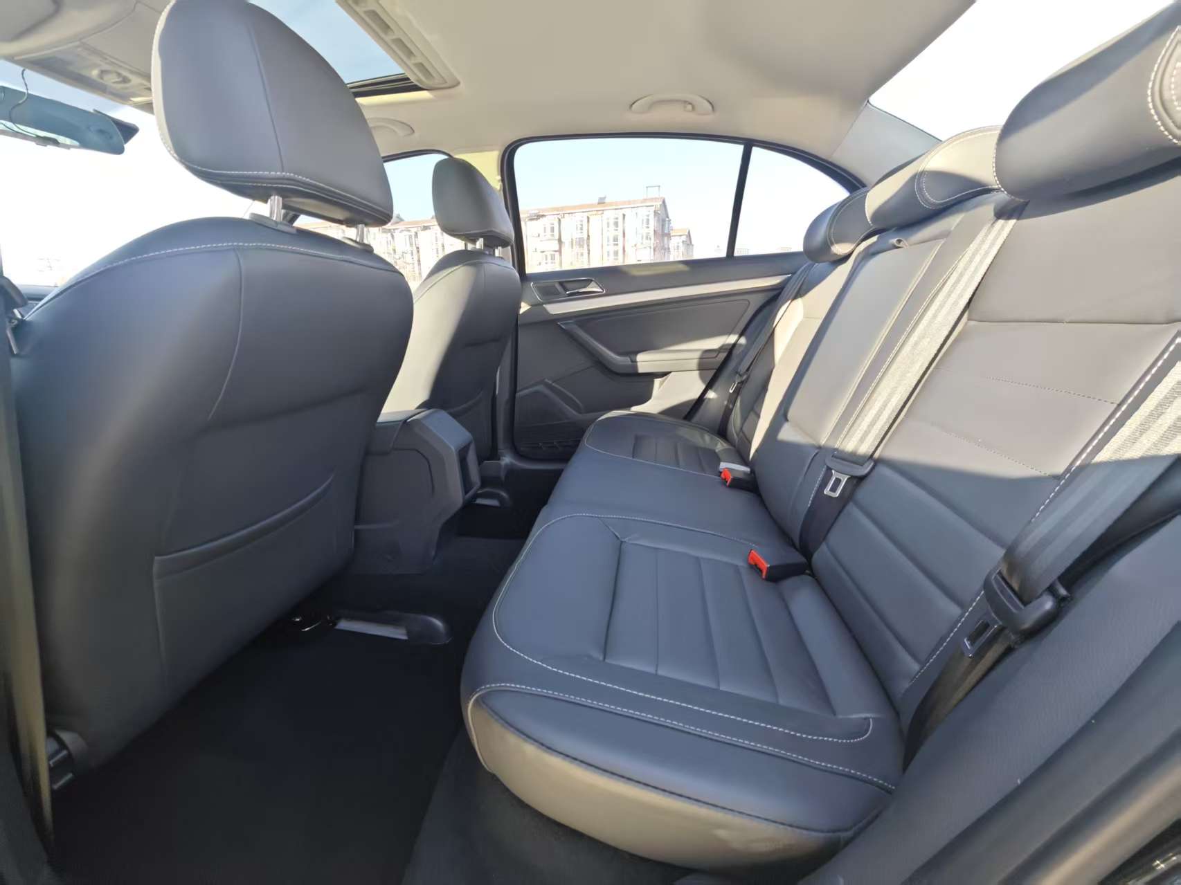 Volkswagen Lavida 2018 car image #7