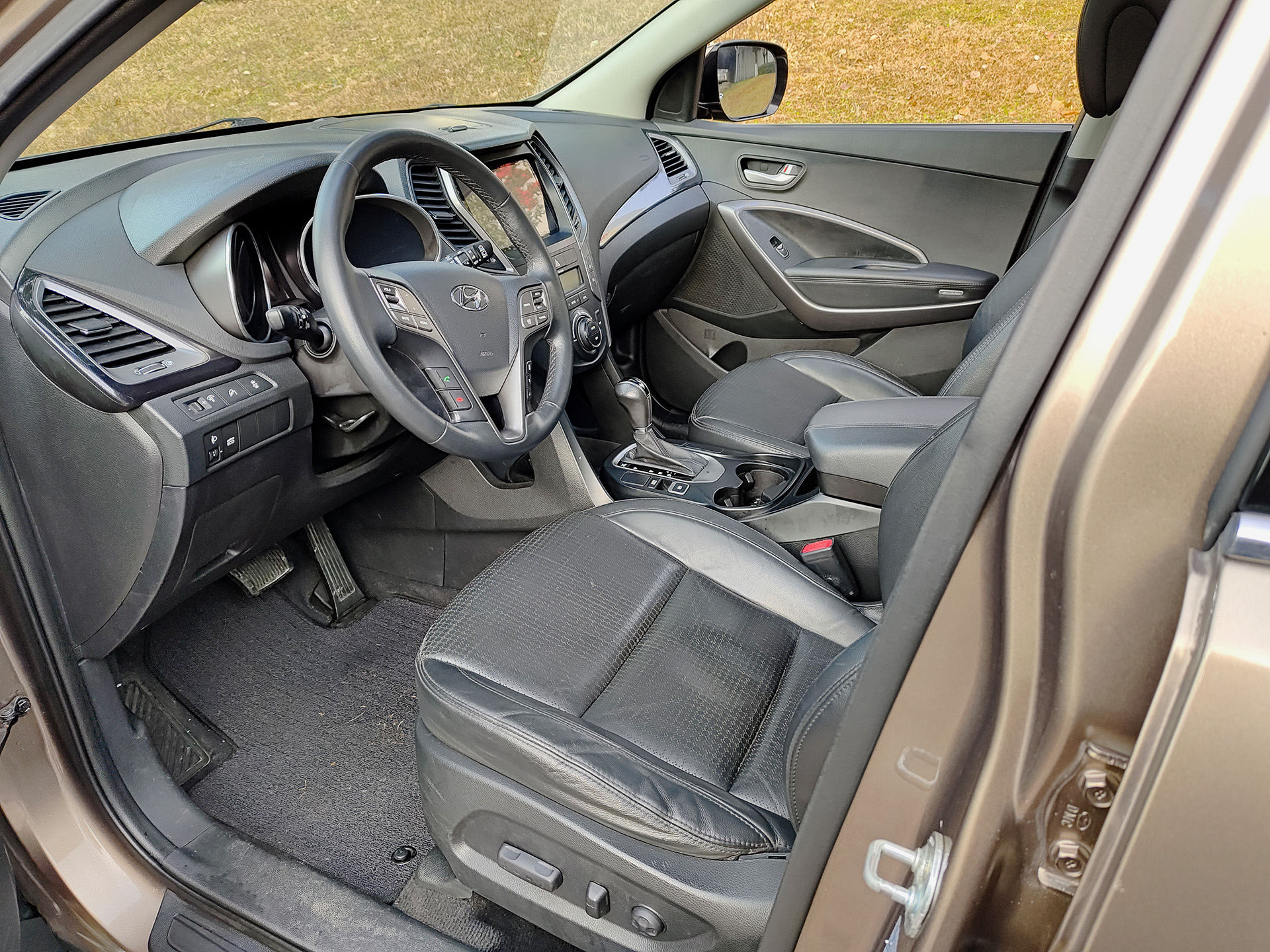 Hyundai Santa Fe 2013 car image #7