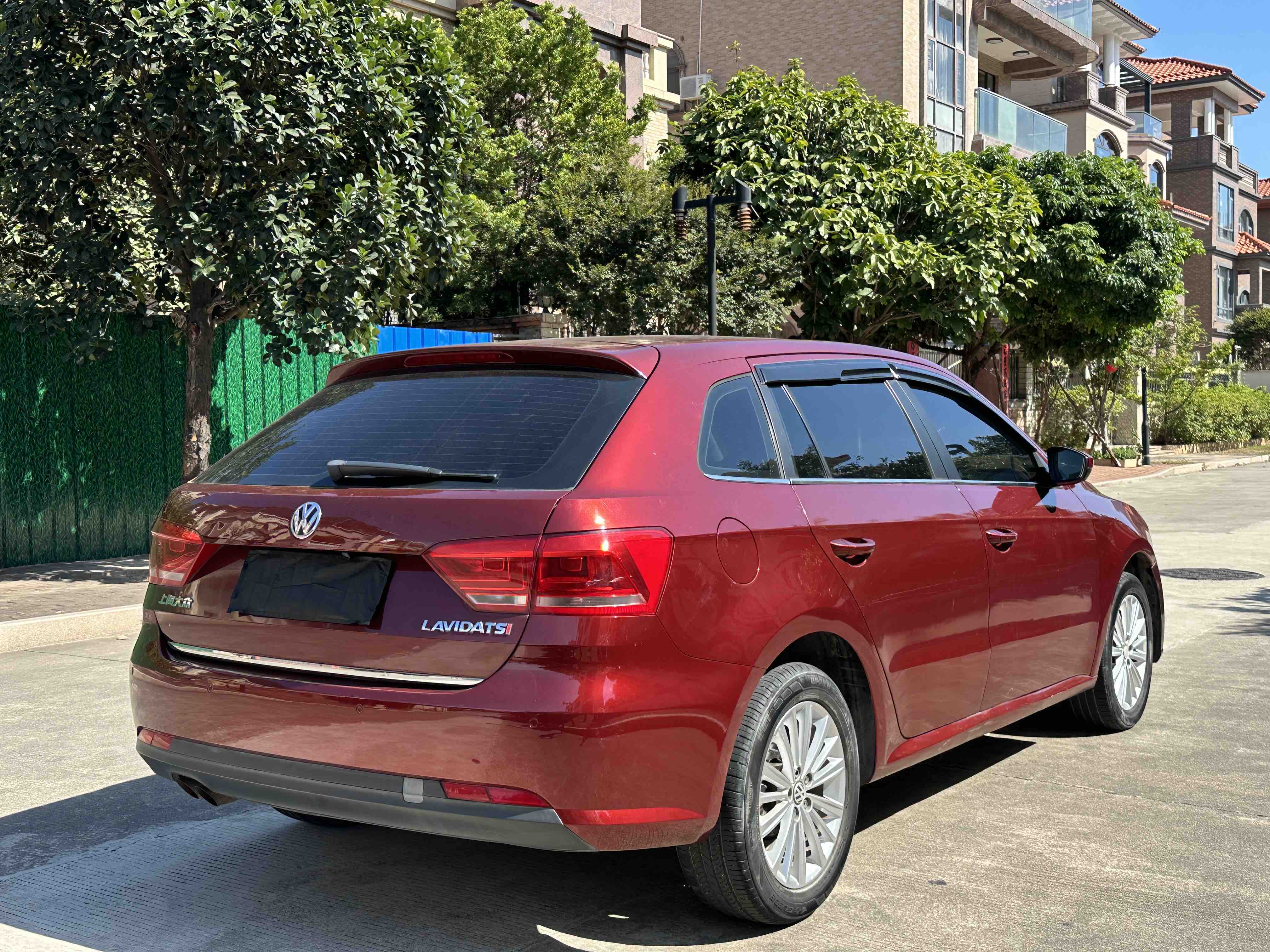 Volkswagen Gran Lavida 2013 car image #7