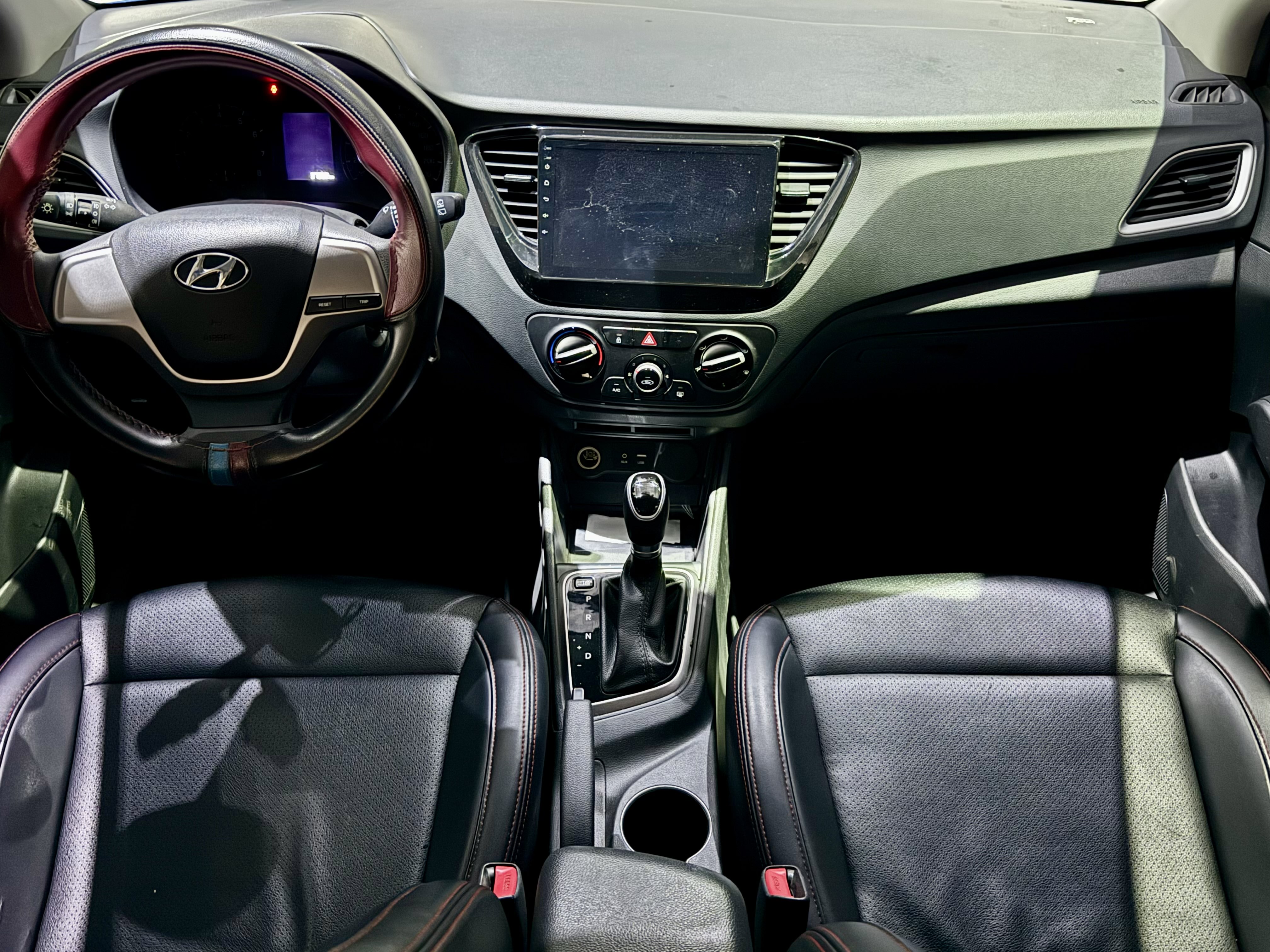 Hyundai Verna RV 2017 imagen de coche #7