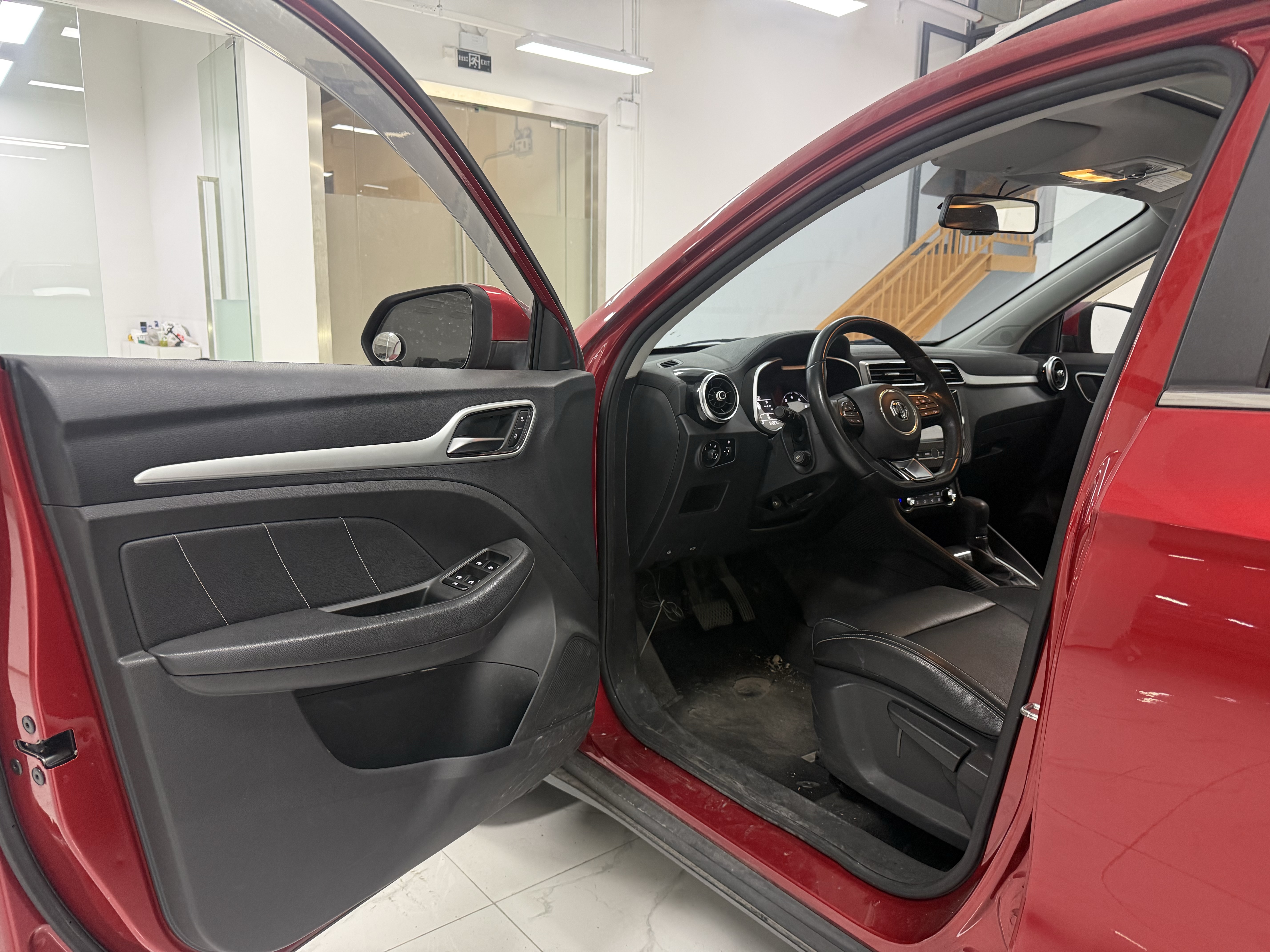 MG ZS 2017 car image #7