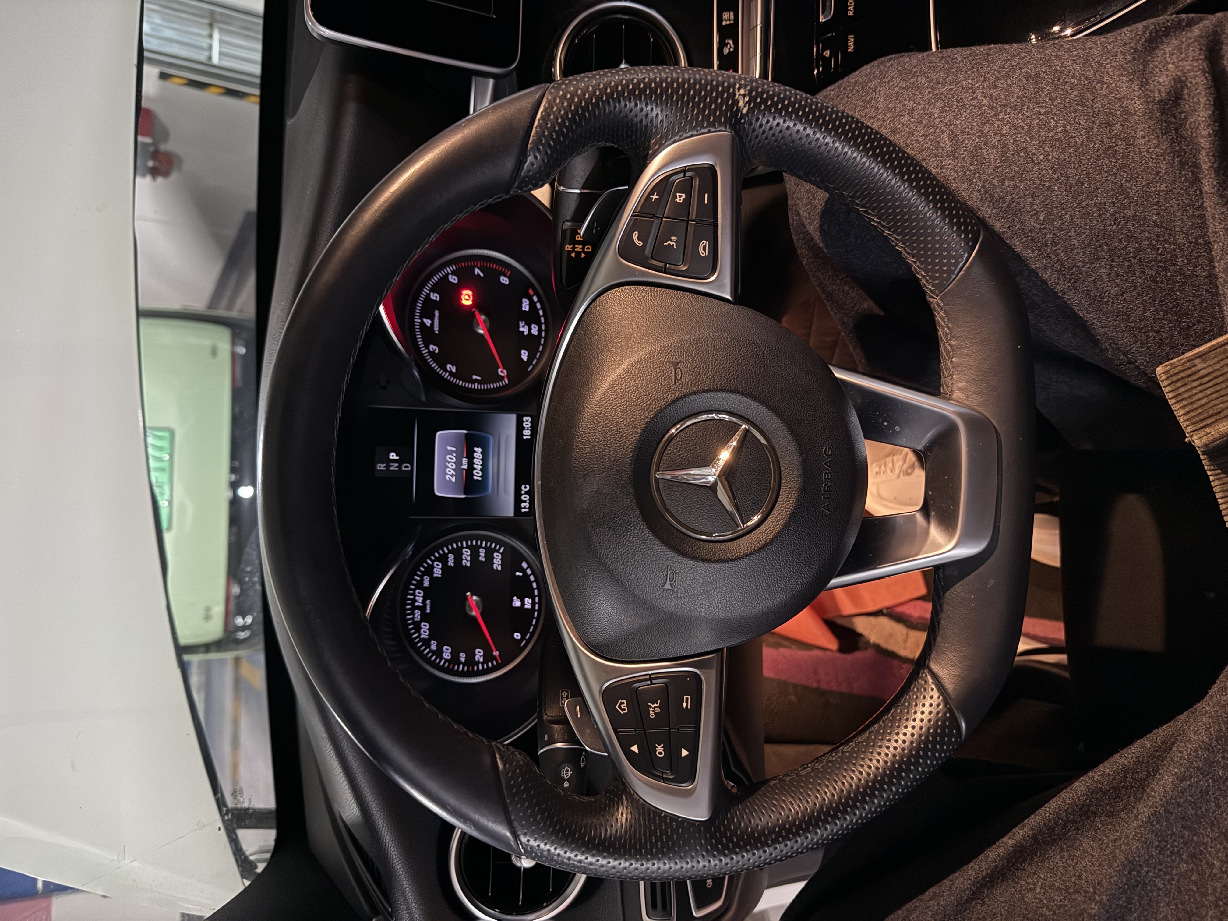 Mercedes-Benz C Class 2017 car image #7