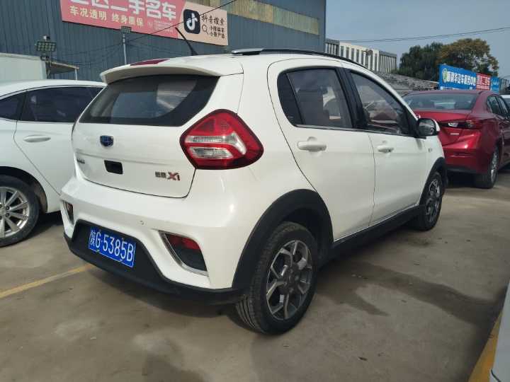 GEELY Vision X1 2018 car image #7