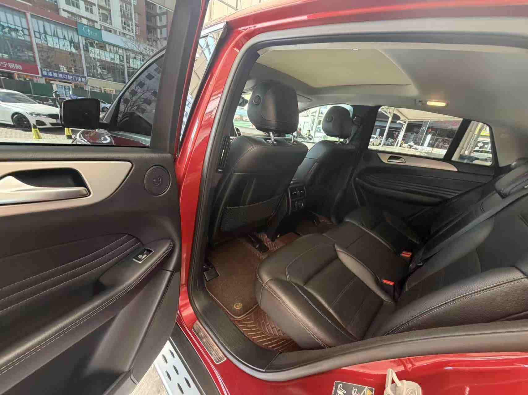 Mercedes-Benz GLE Coupe 2017 #7 Mercedes-Benz GLE Coupe 2017 car image #7