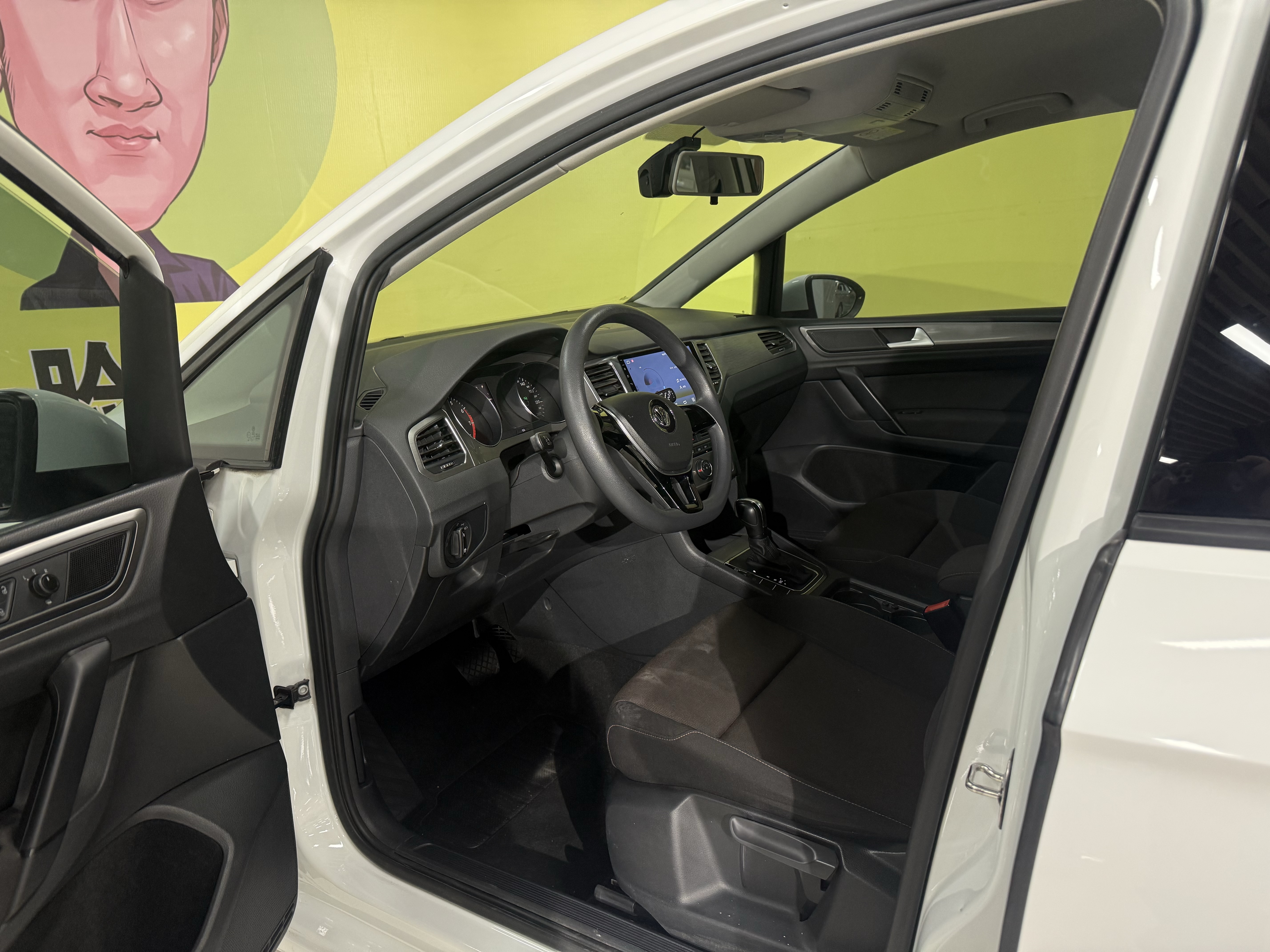 Volkswagen Golf Sportsvan 2018 immagine di auto #7