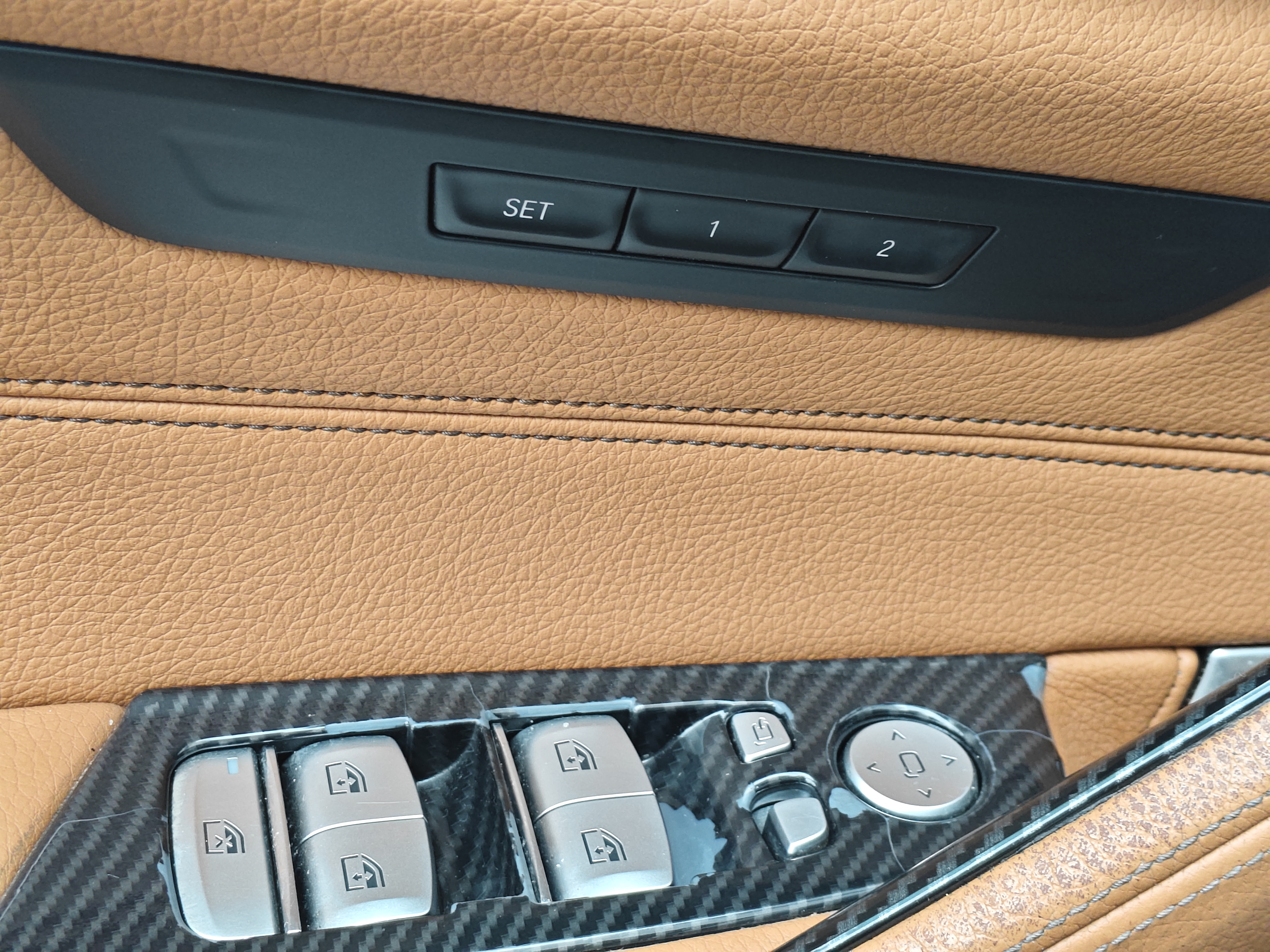 BMW 5 Series 2018 immagine di auto #7