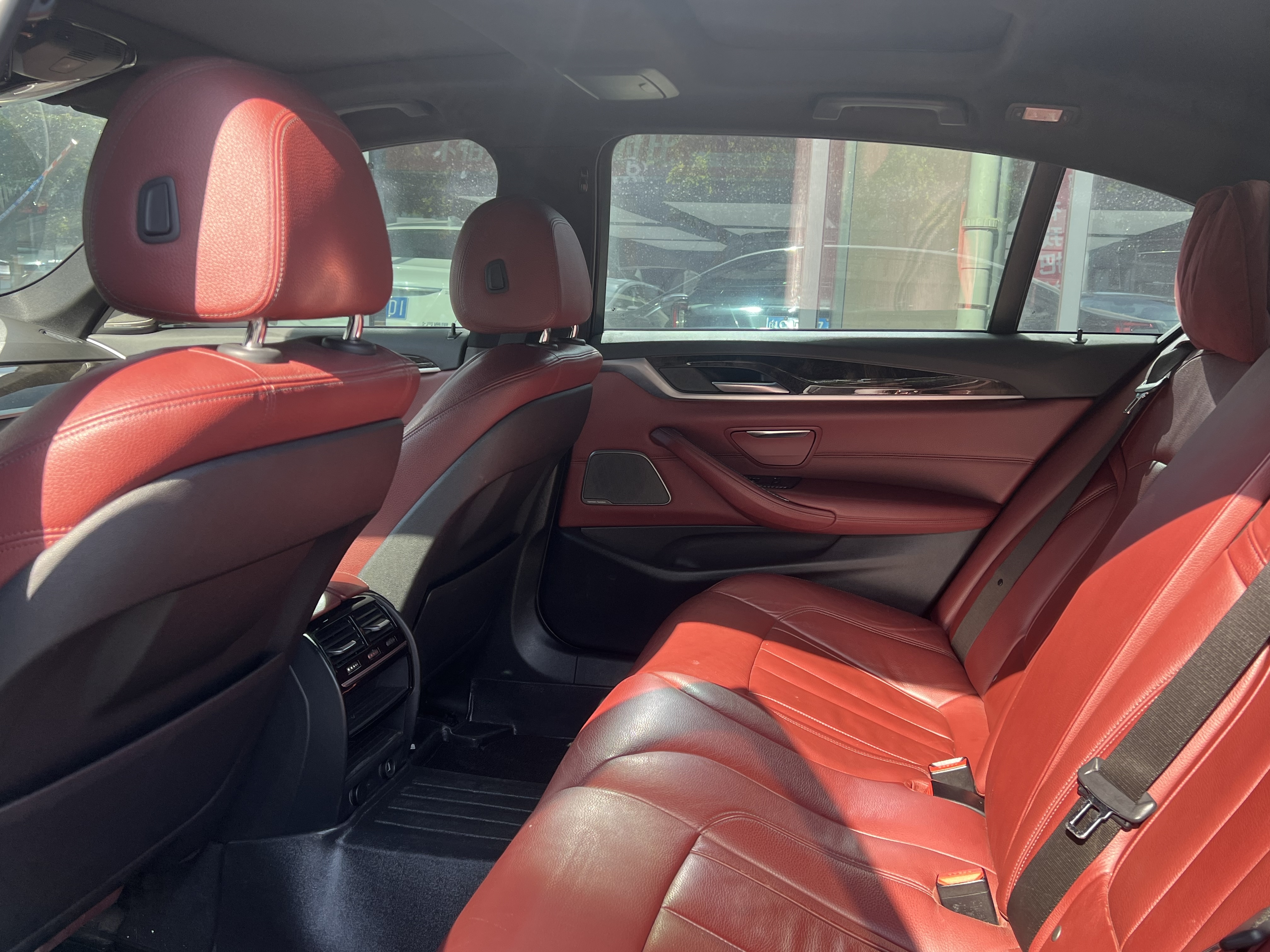 BMW 5 Series 2017 #7 BMW 5 Series 2017 car image #7