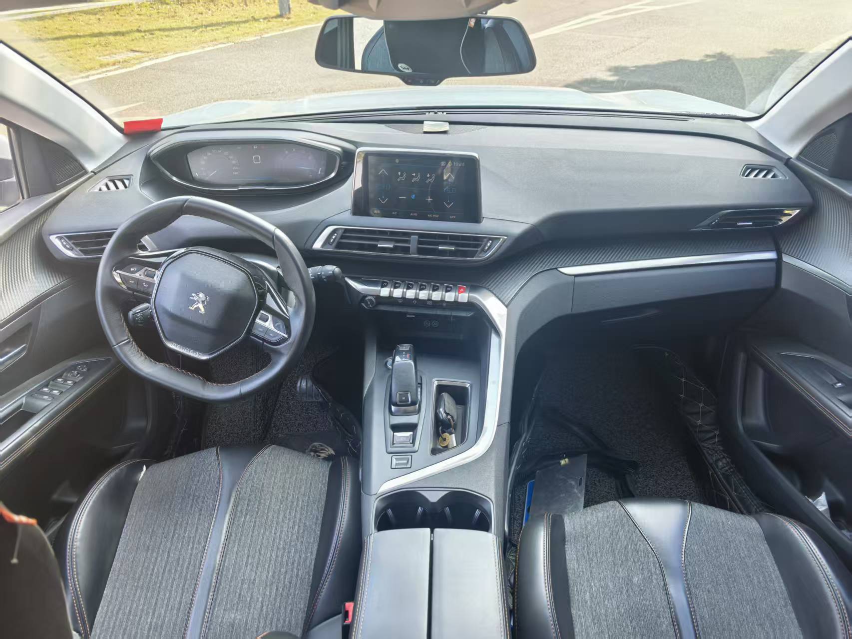 Peugeot 5008 2018 car image #7