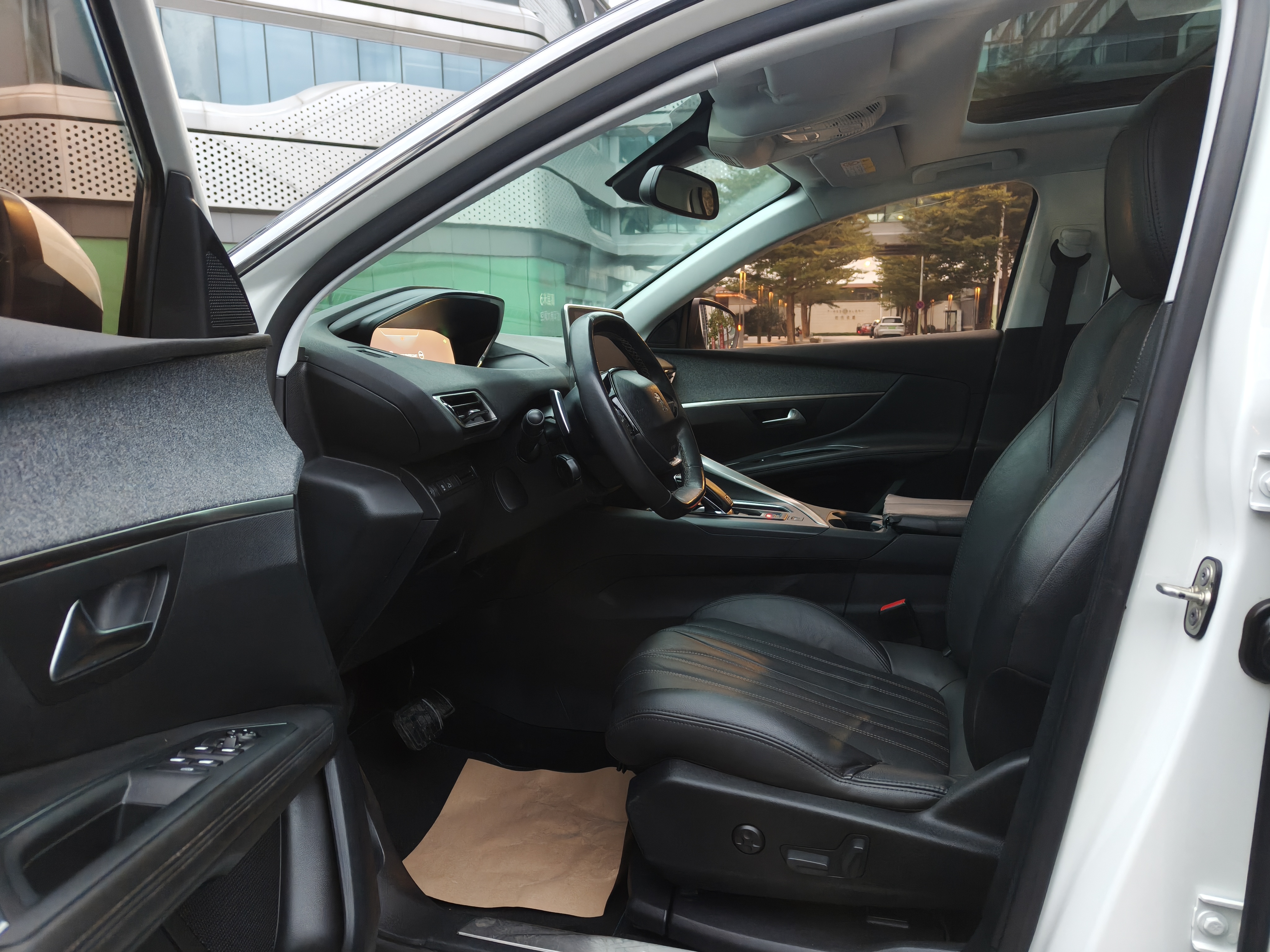 Peugeot 5008 2017 car image #7
