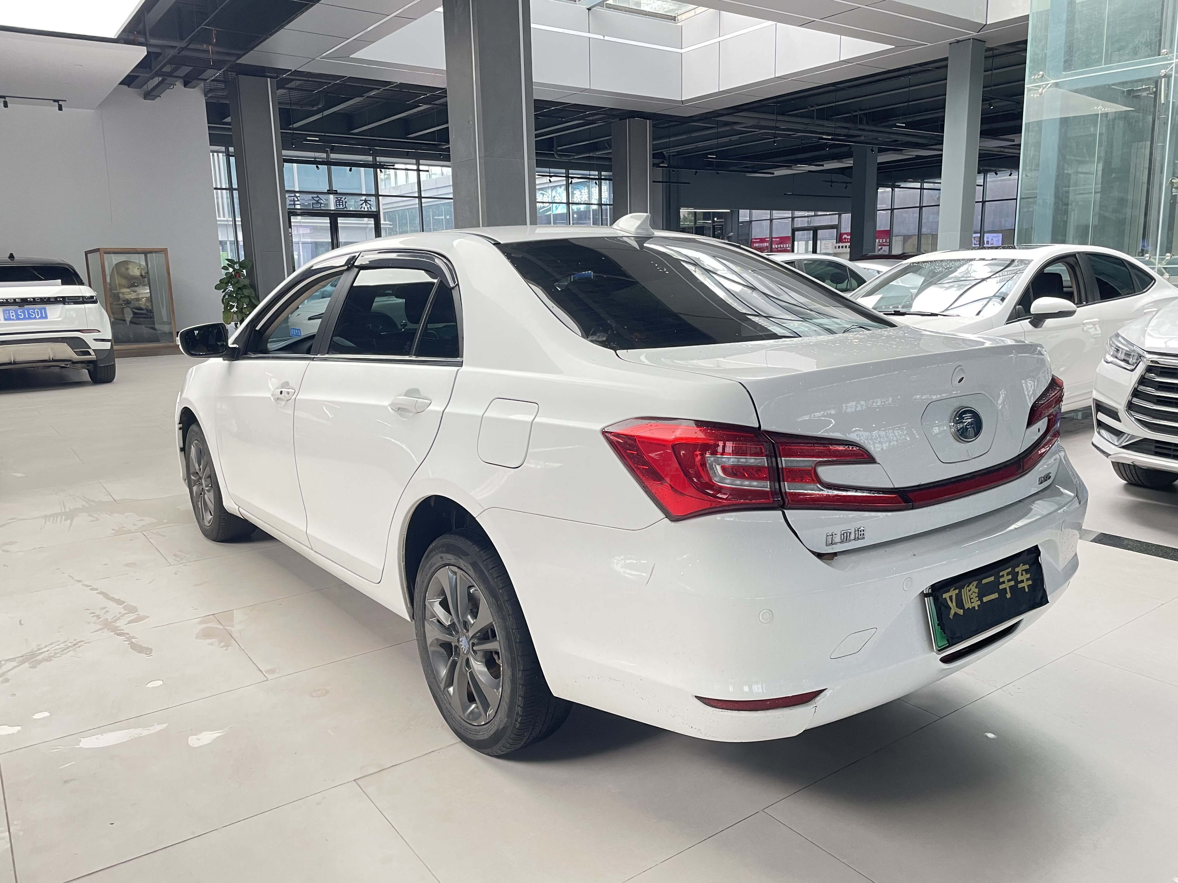 BYD Qin New Energy 2017 immagine di auto #7