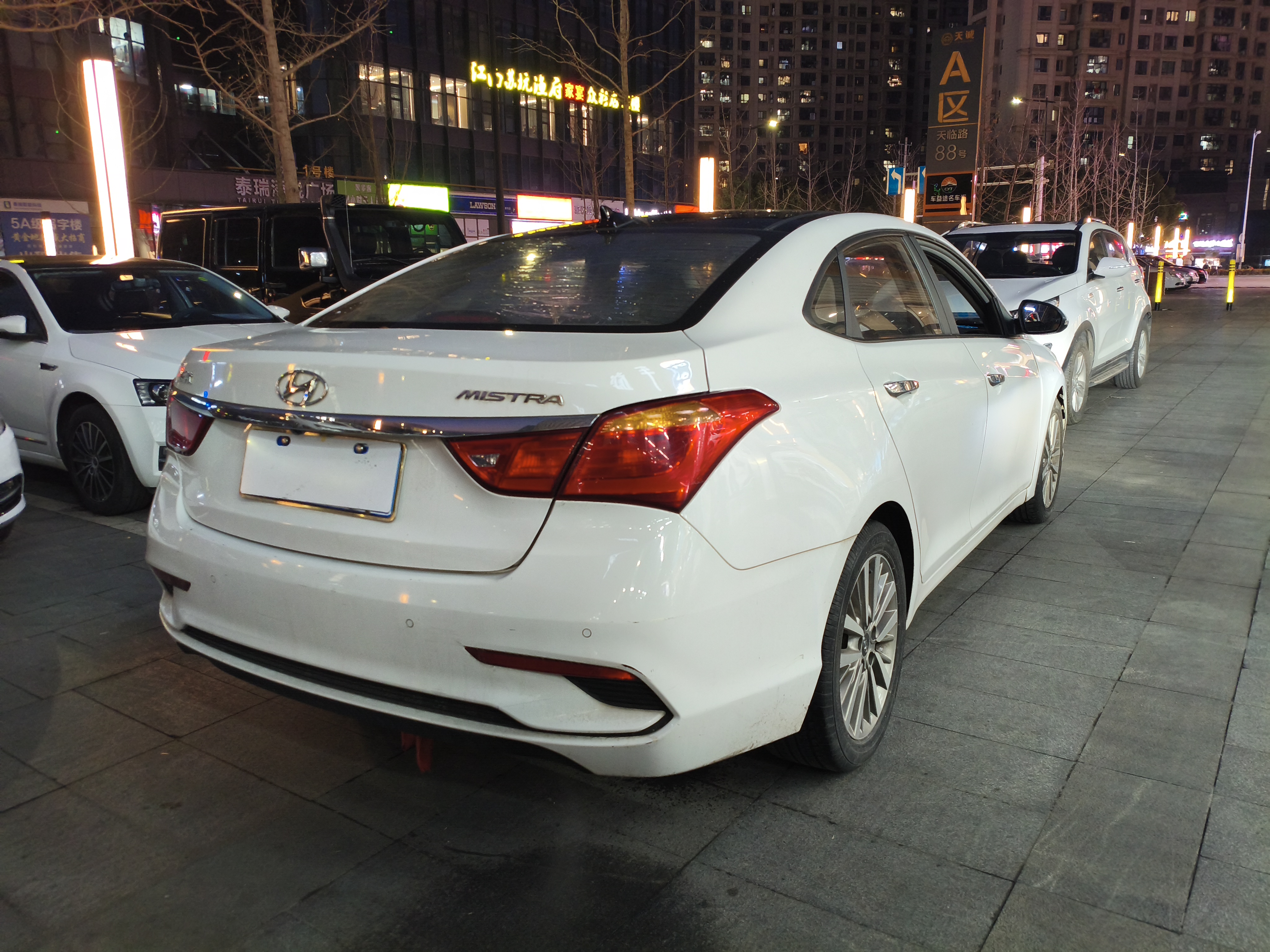 Hyundai Mistra 2018 car image #7