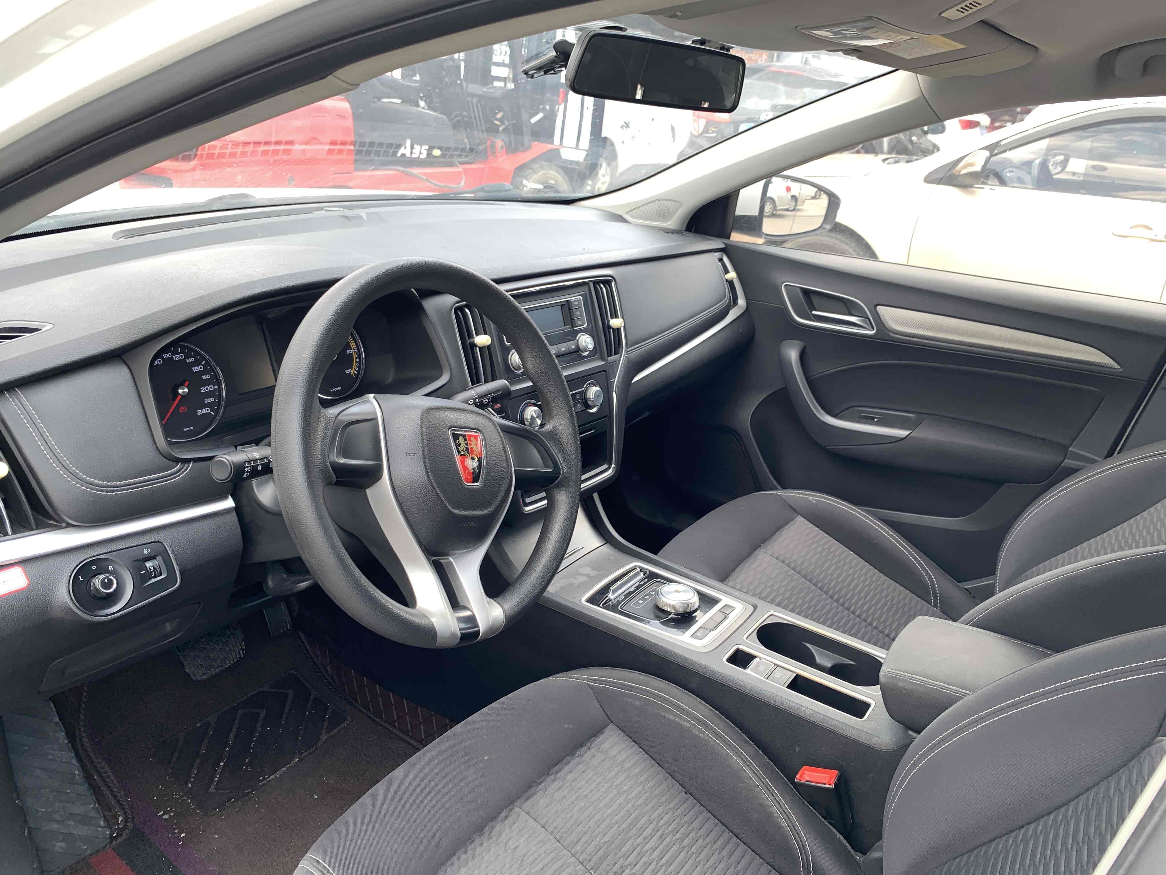 Roewe i6 New Energy 2019 imagen de coche #7