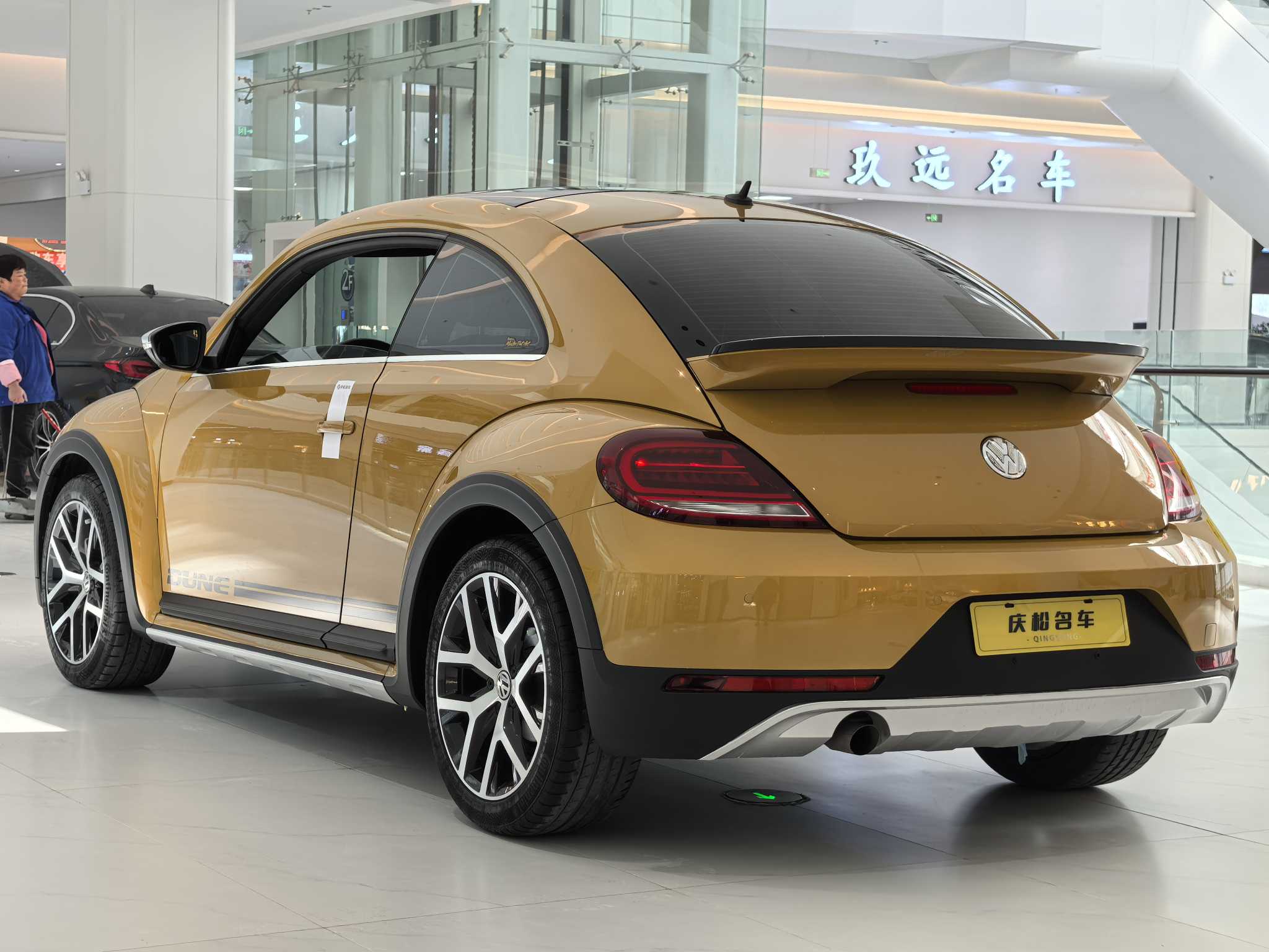 Volkswagen Beetle 2018 immagine di auto #7