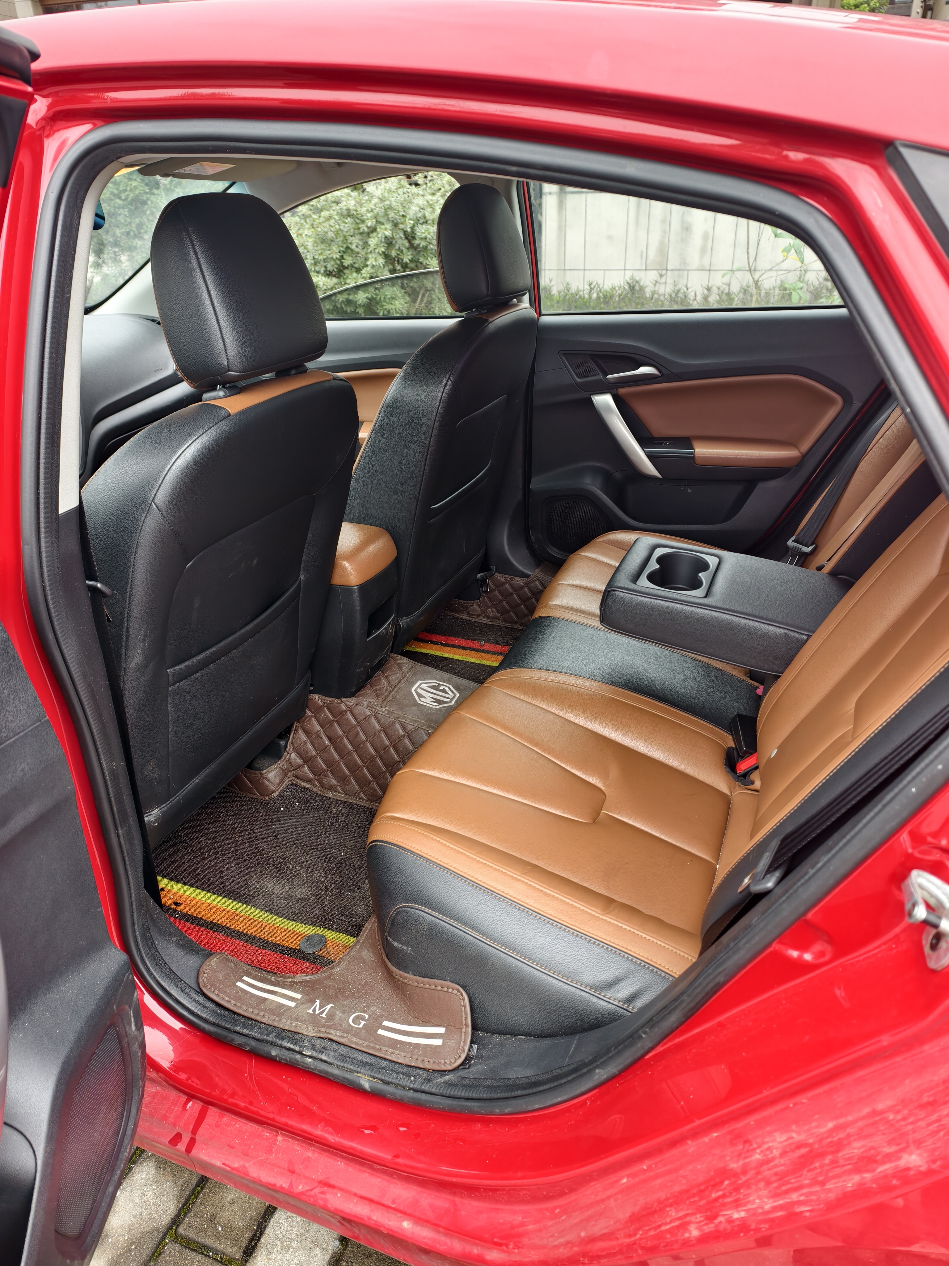 MG GT 2017 image de voiture #7