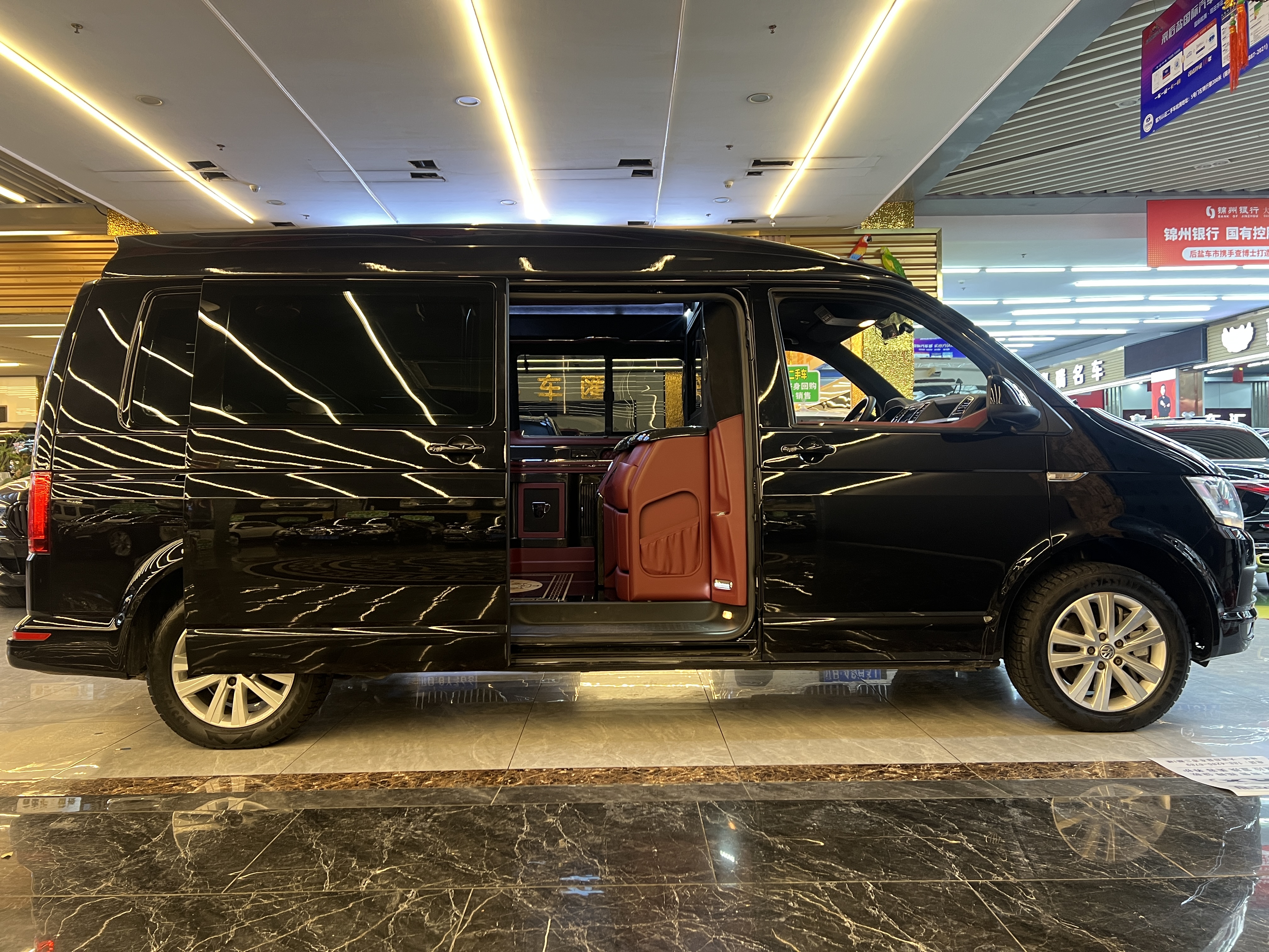 Volkswagen Caravelle 2018 #7 Volkswagen Caravelle 2018 car image #7