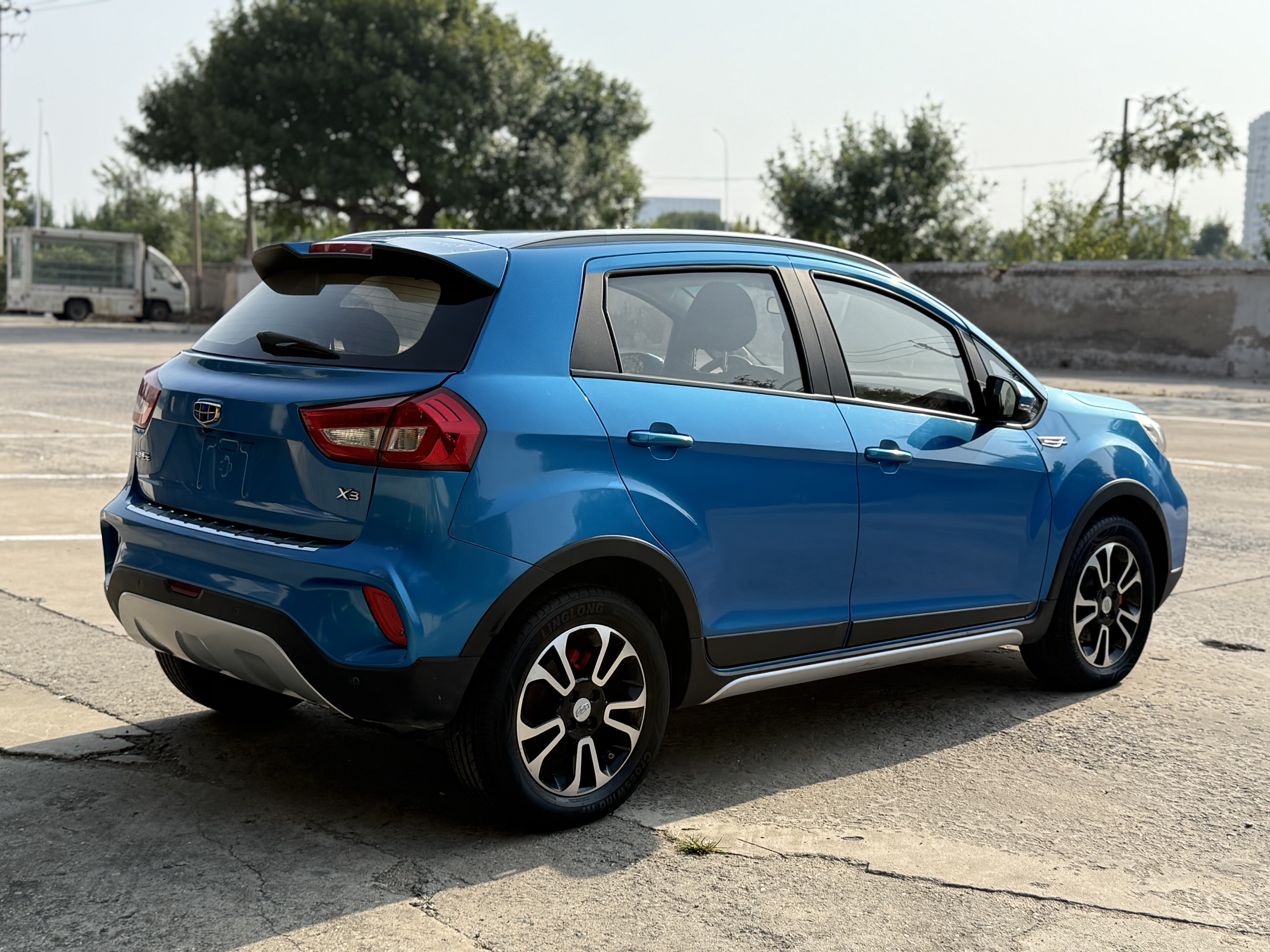 GEELY Vision X3 2018 car image #7