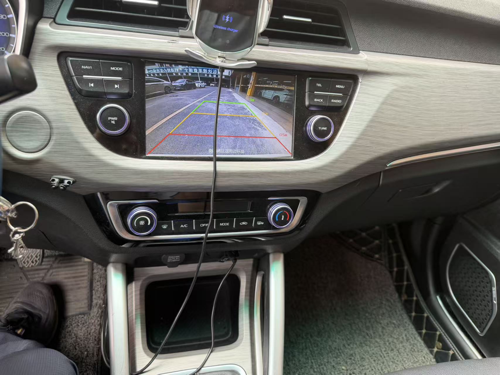 Vision X3 2018 car image #7