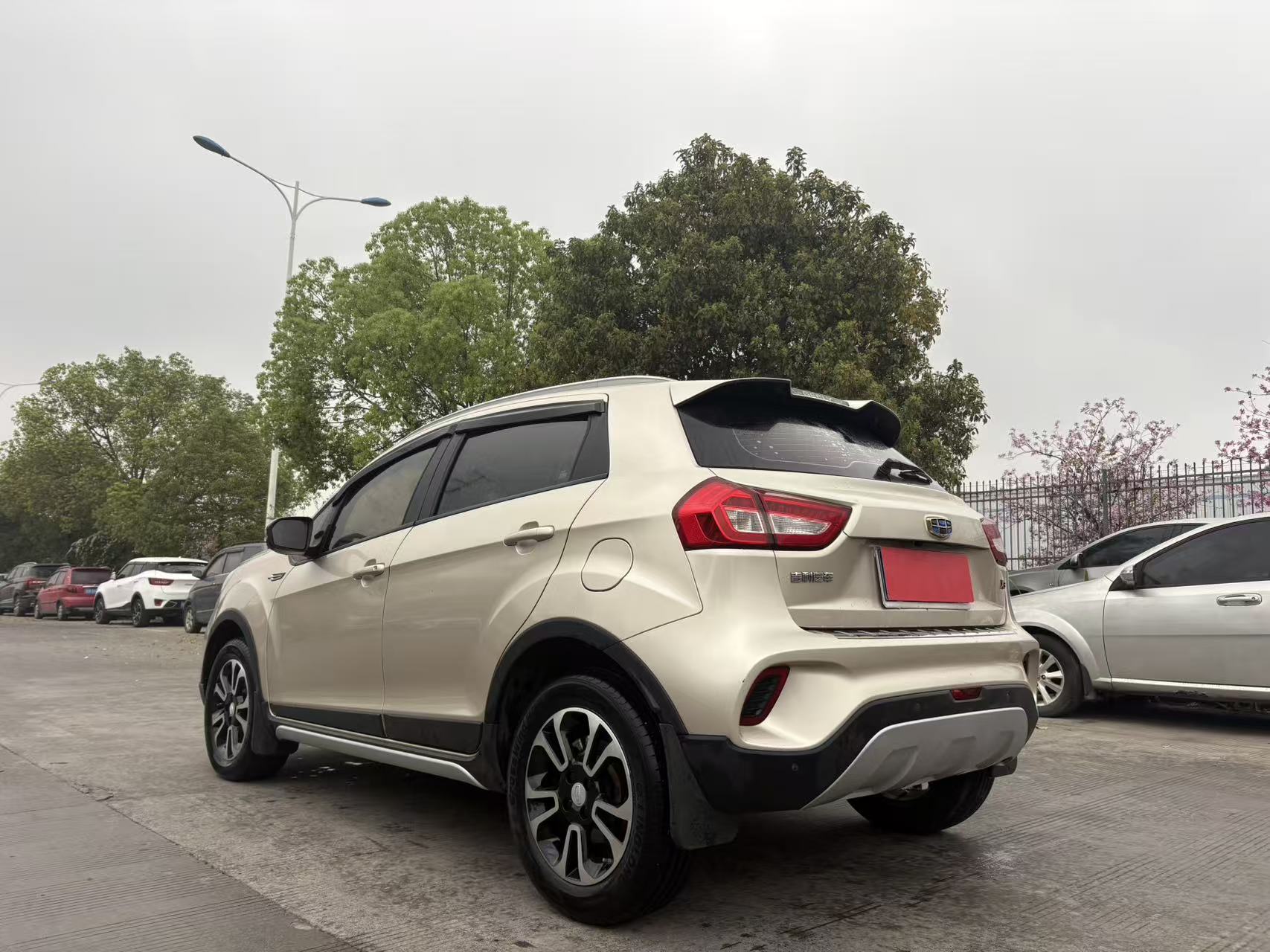 Vision X3 2019 car image #7
