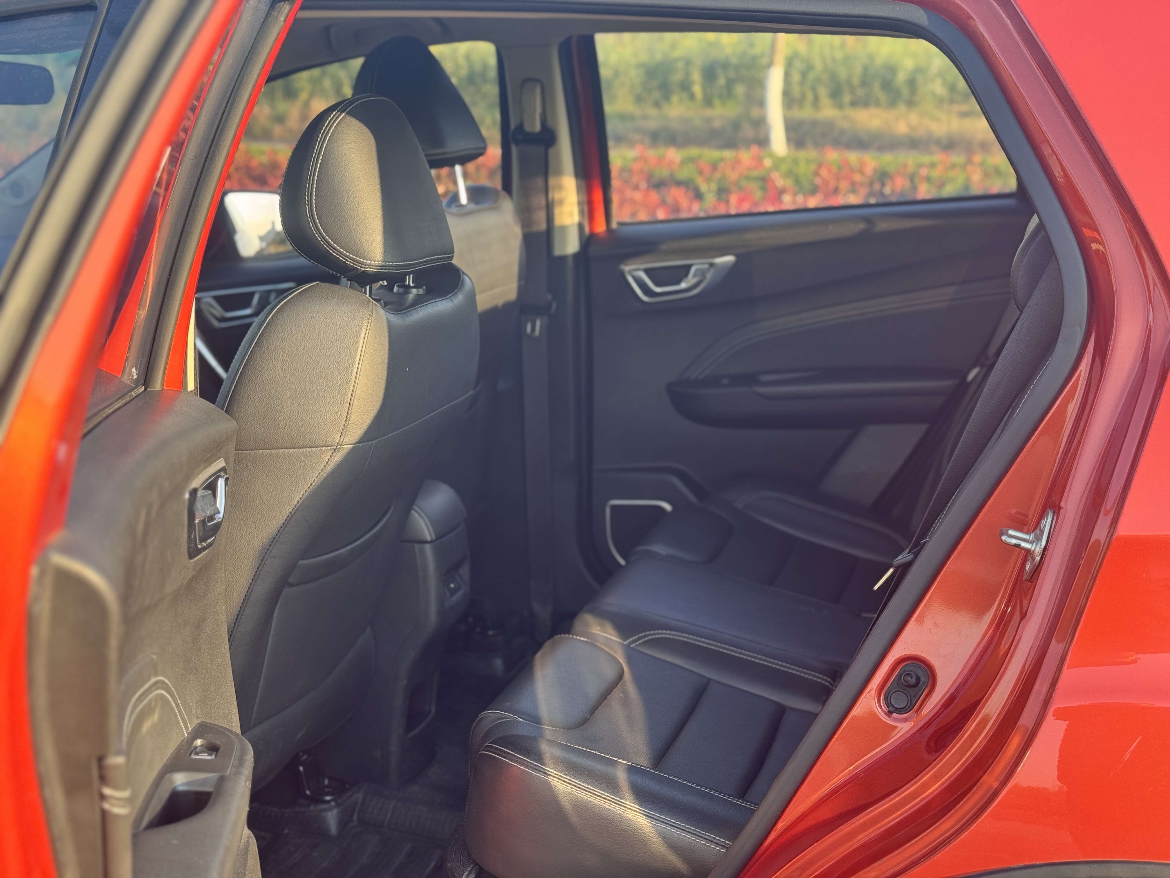 Vision X3 2018 car image #7
