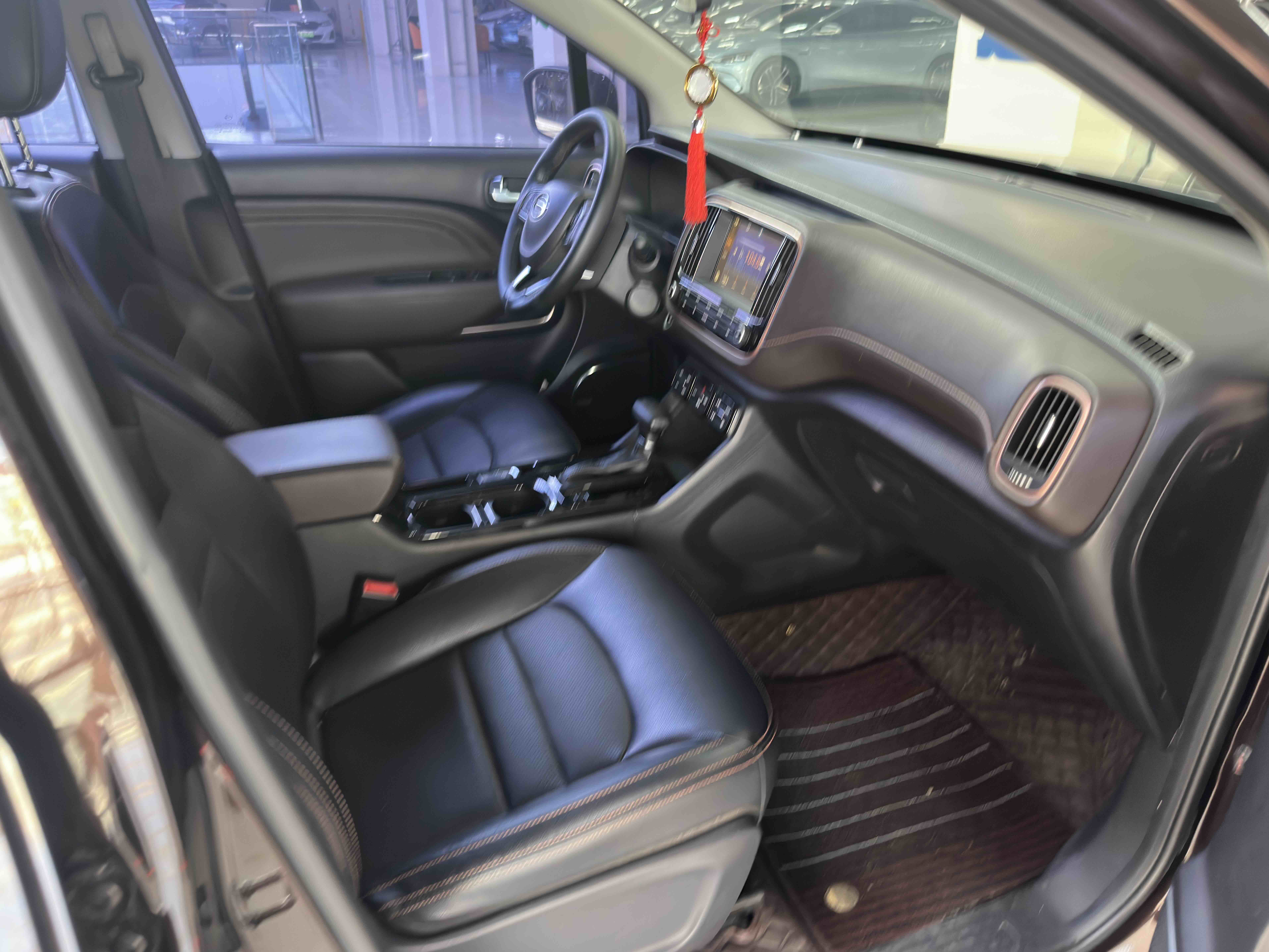 GAC Trumpchi GS3 2017 #7 GAC Trumpchi GS3 2017 car image #7