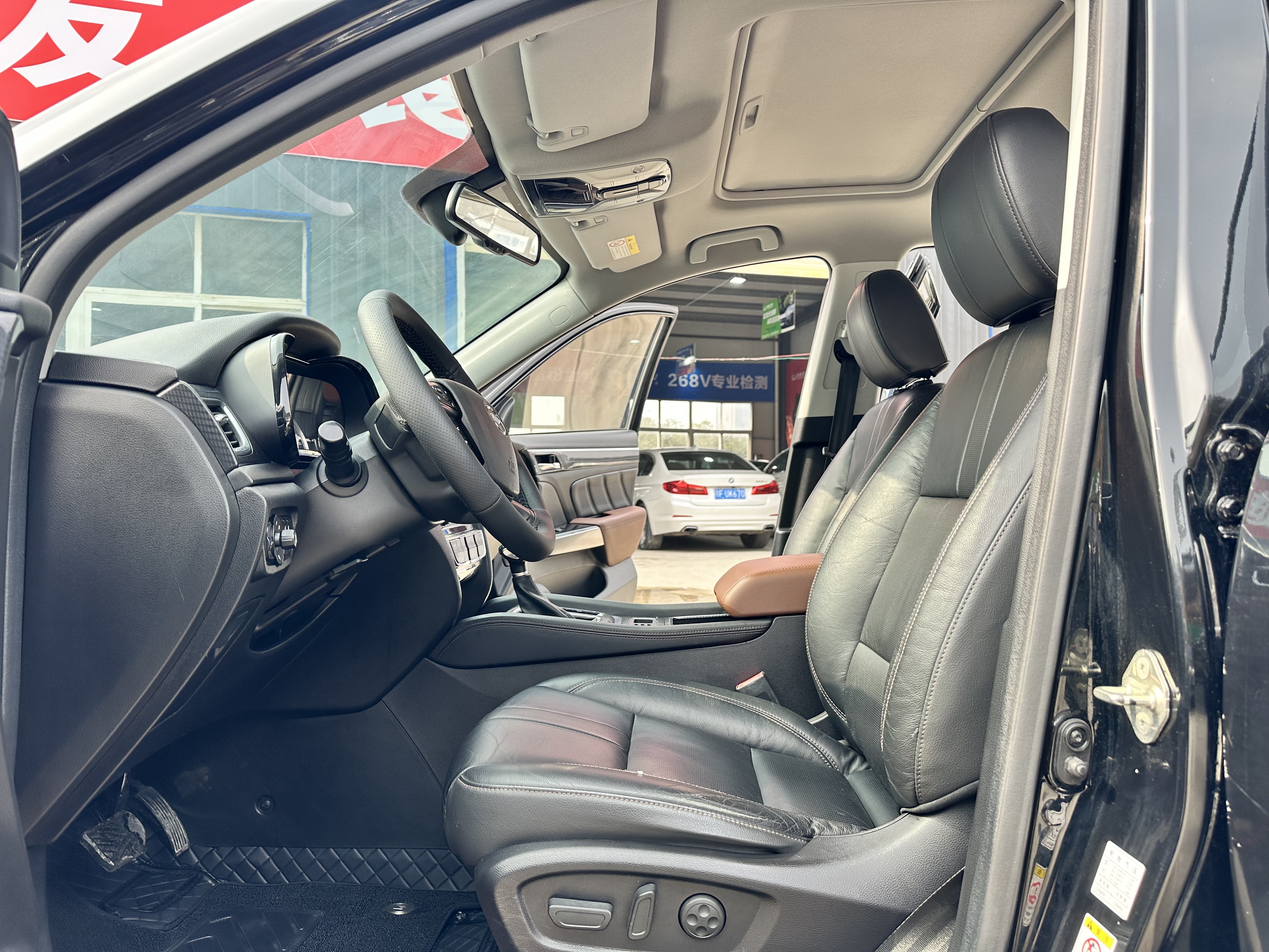 GAC Trumpchi GS7 2018 #7 GAC Trumpchi GS7 2018 car image #7