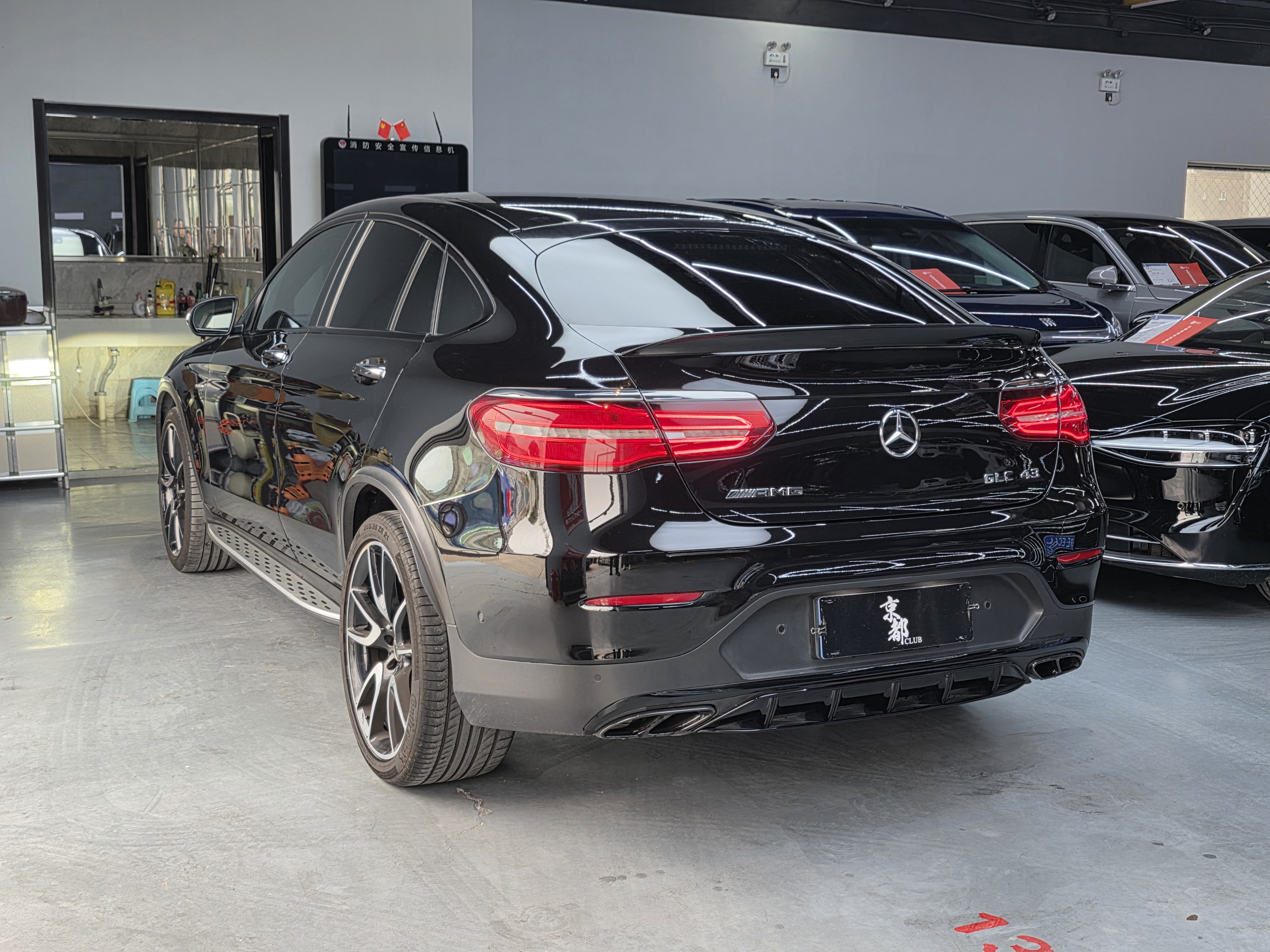 Mercedes-Benz GLC Coupe AMG 2019 #7 Mercedes-Benz GLC Coupe AMG 2019 car image #7