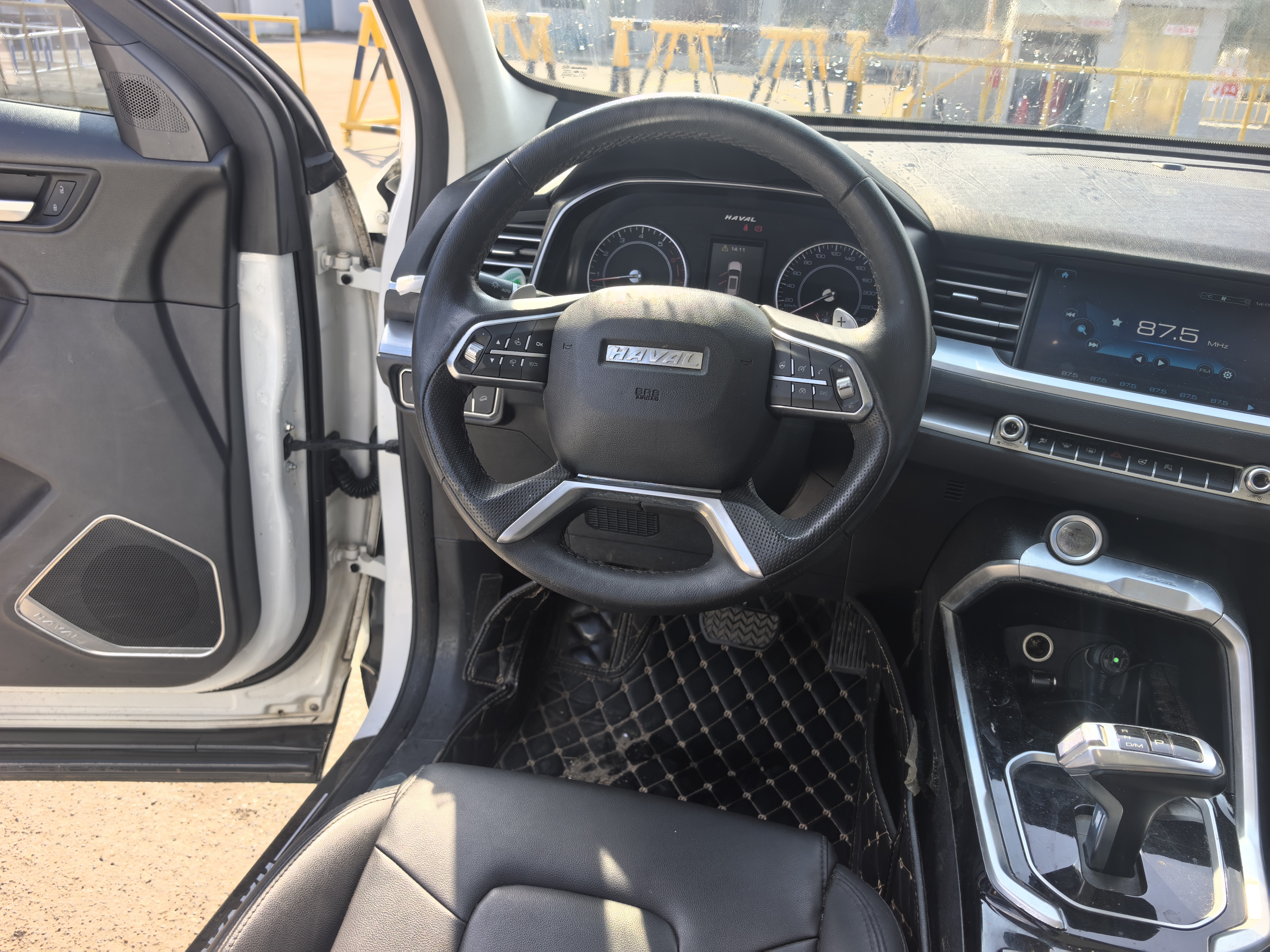 Haval H6 2017 car image #7