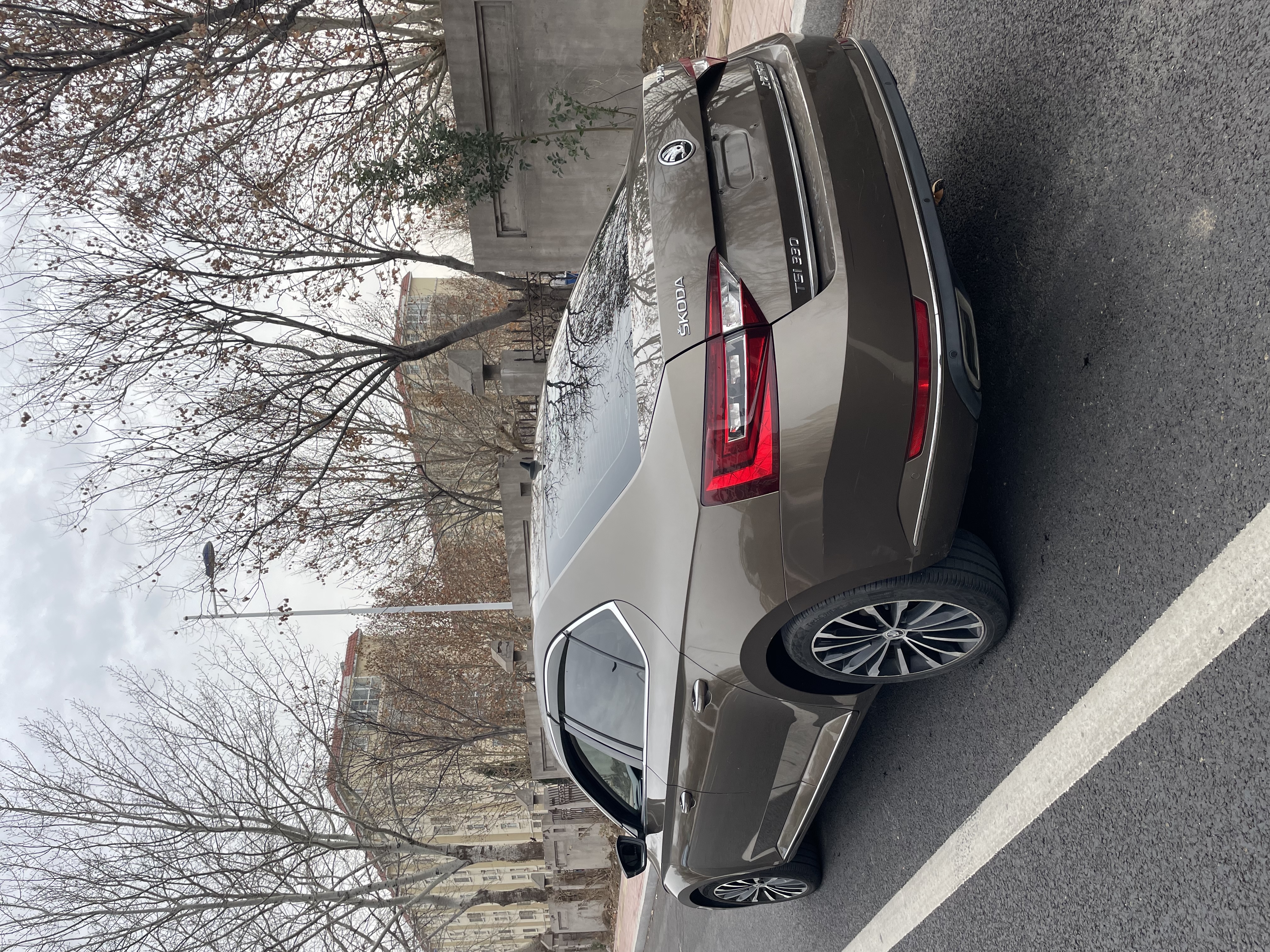 Skoda Superb 2018 #7 Skoda Superb 2018 car image #7