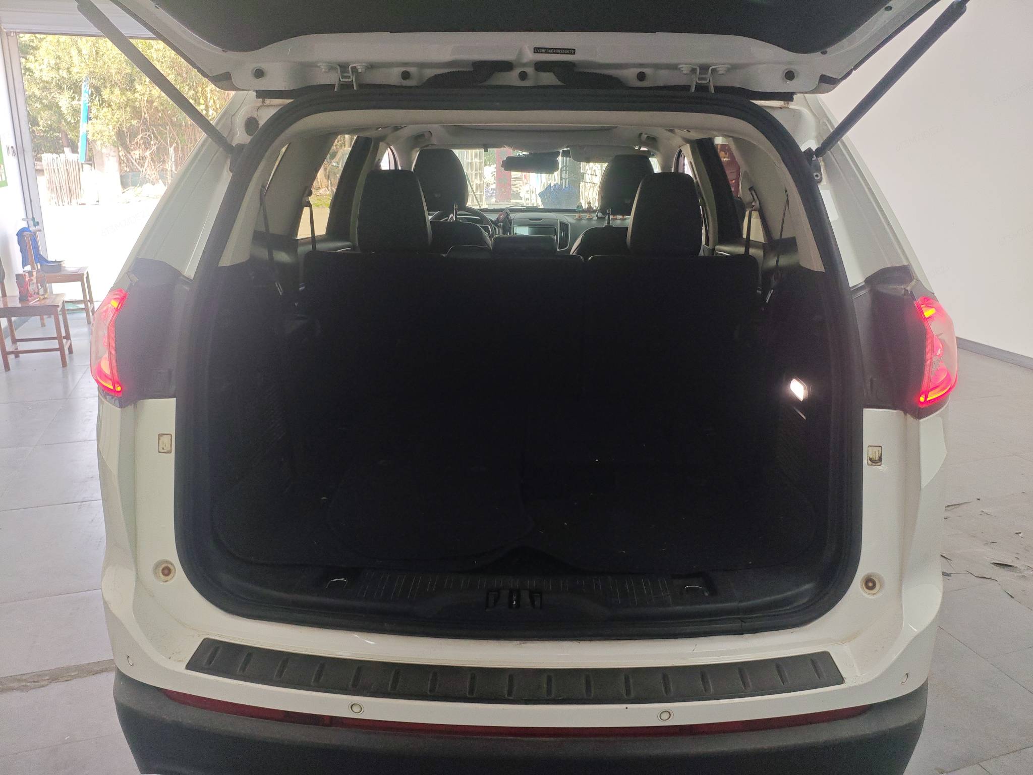 Ford Edge 2018 صورة سيارة #7