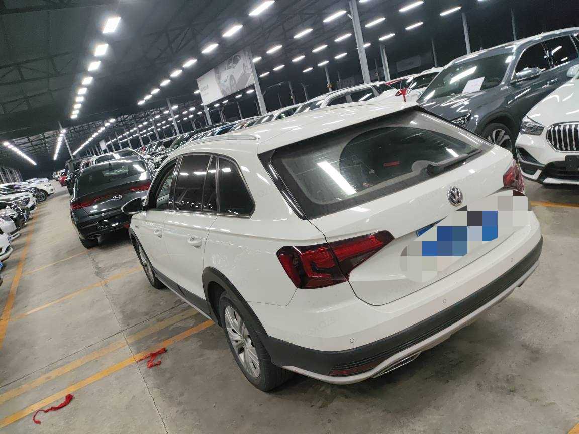 Volkswagen C-Trek 2018 immagine di auto #7