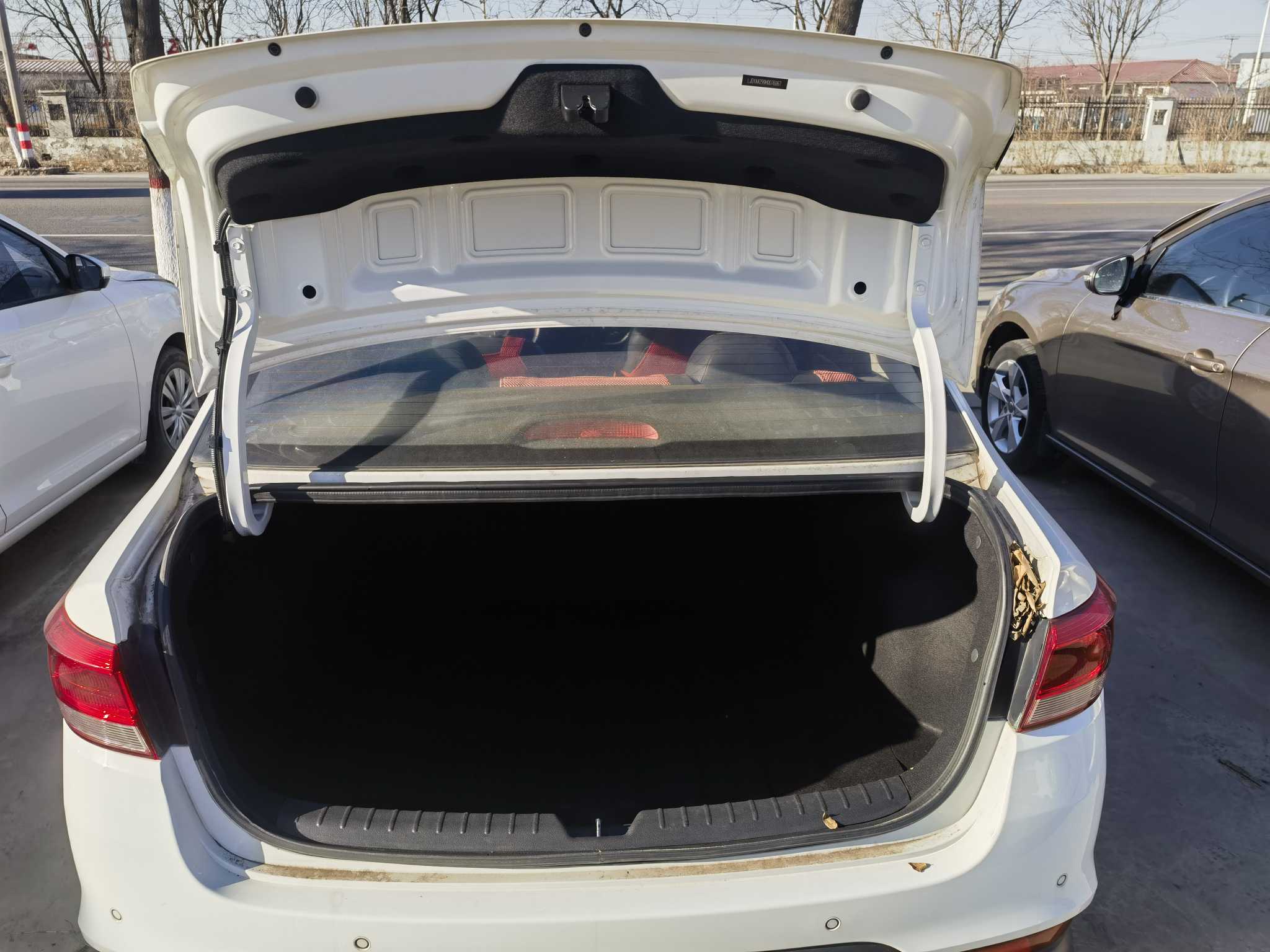 起亚 起亚K2 2018 汽车图片 #7