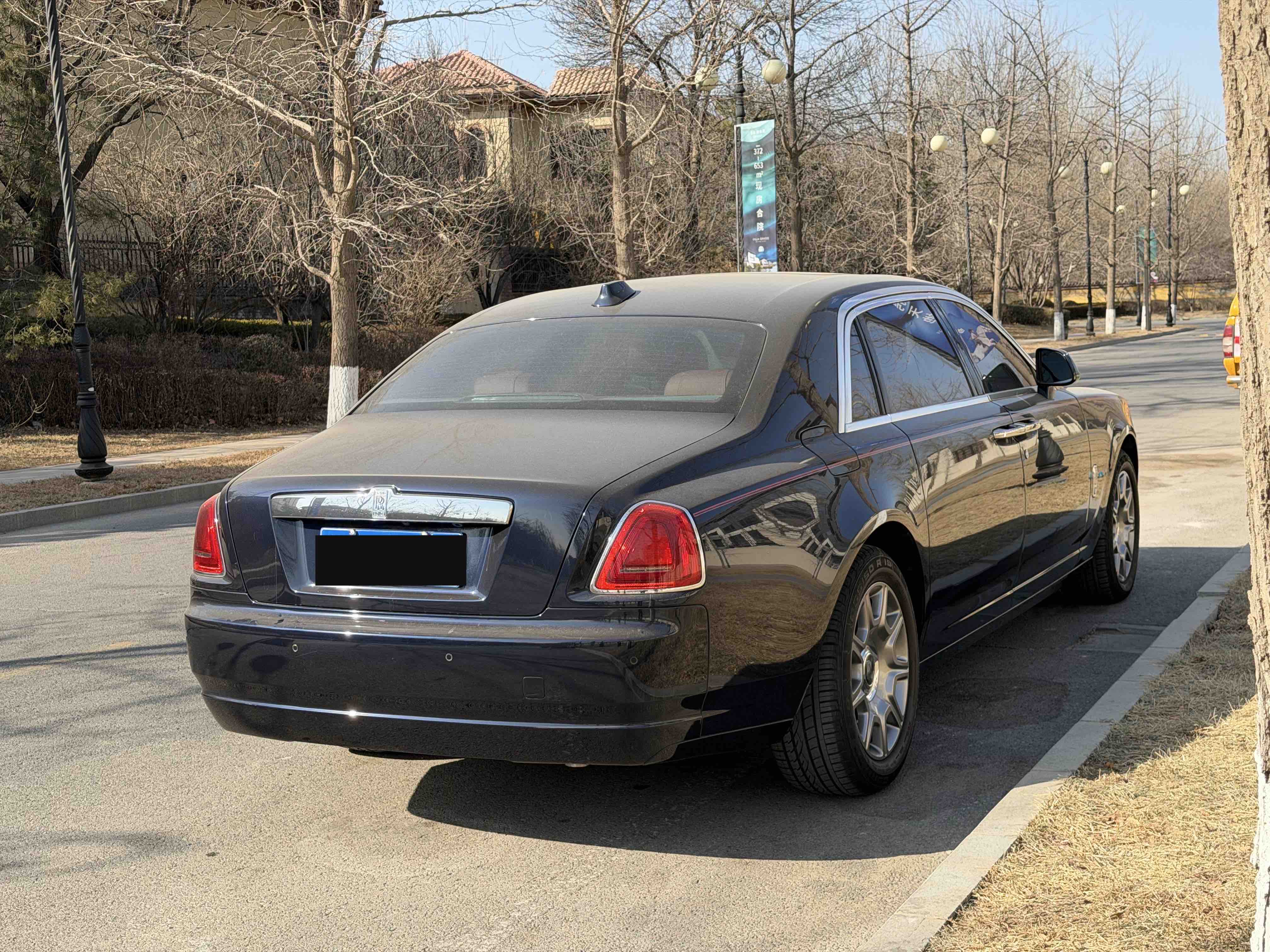 劳斯莱斯 古思特 2017 汽车图片 #7