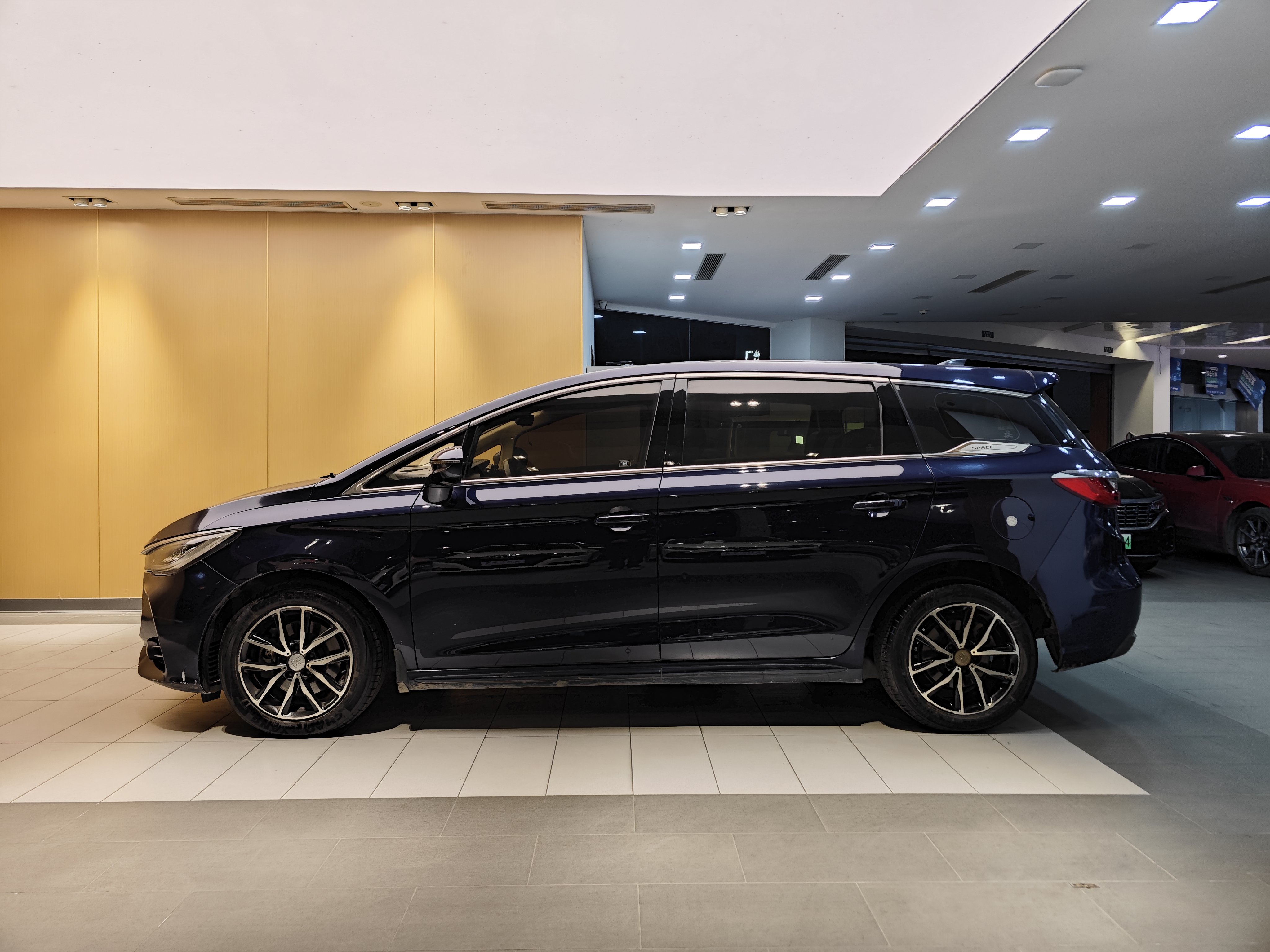 BYD Song MAX 2018 #7 BYD Song MAX 2018 car image #7