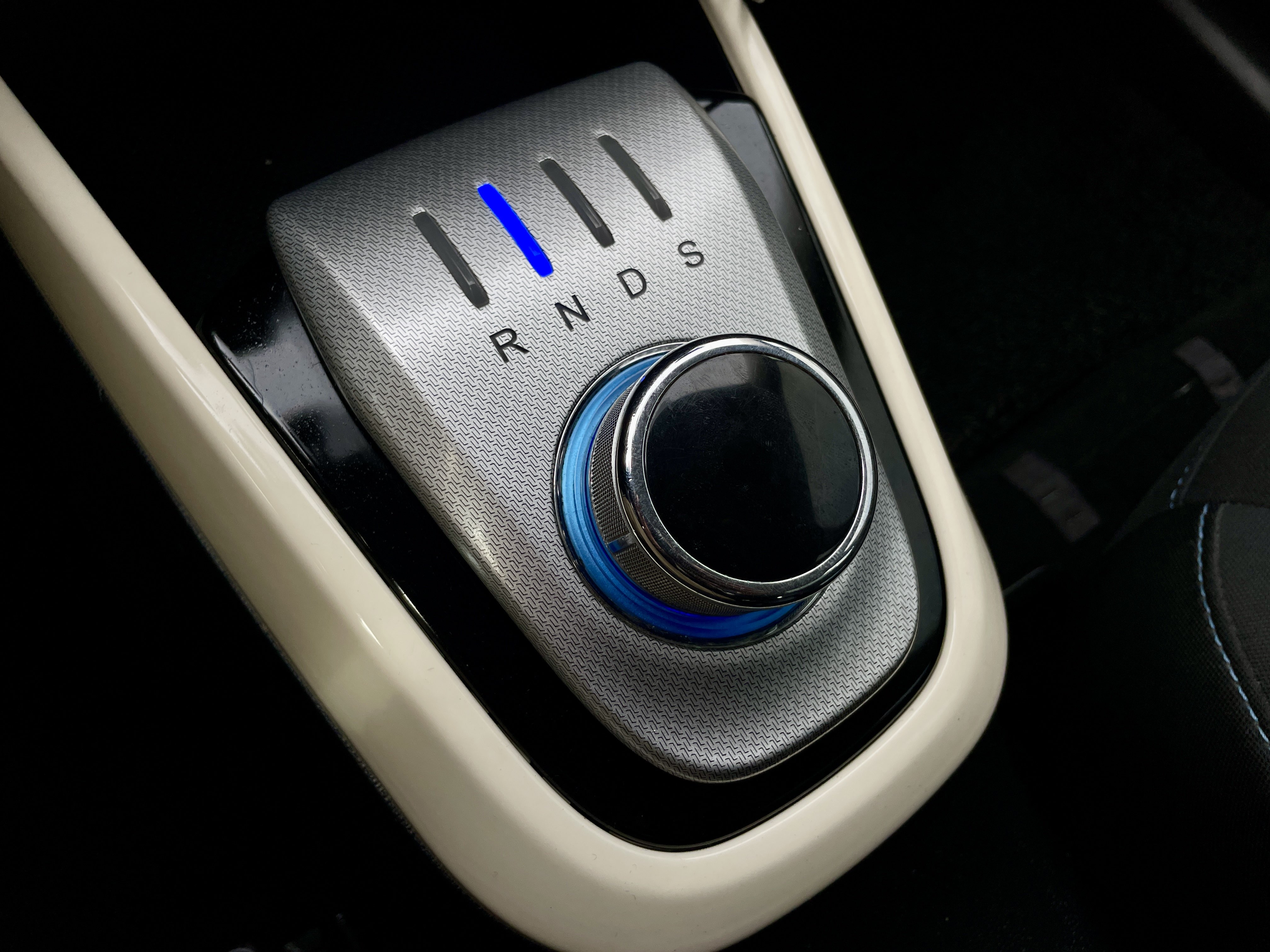 Changan CS15 EV 2018 #7 Changan CS15 EV 2018 car image #7