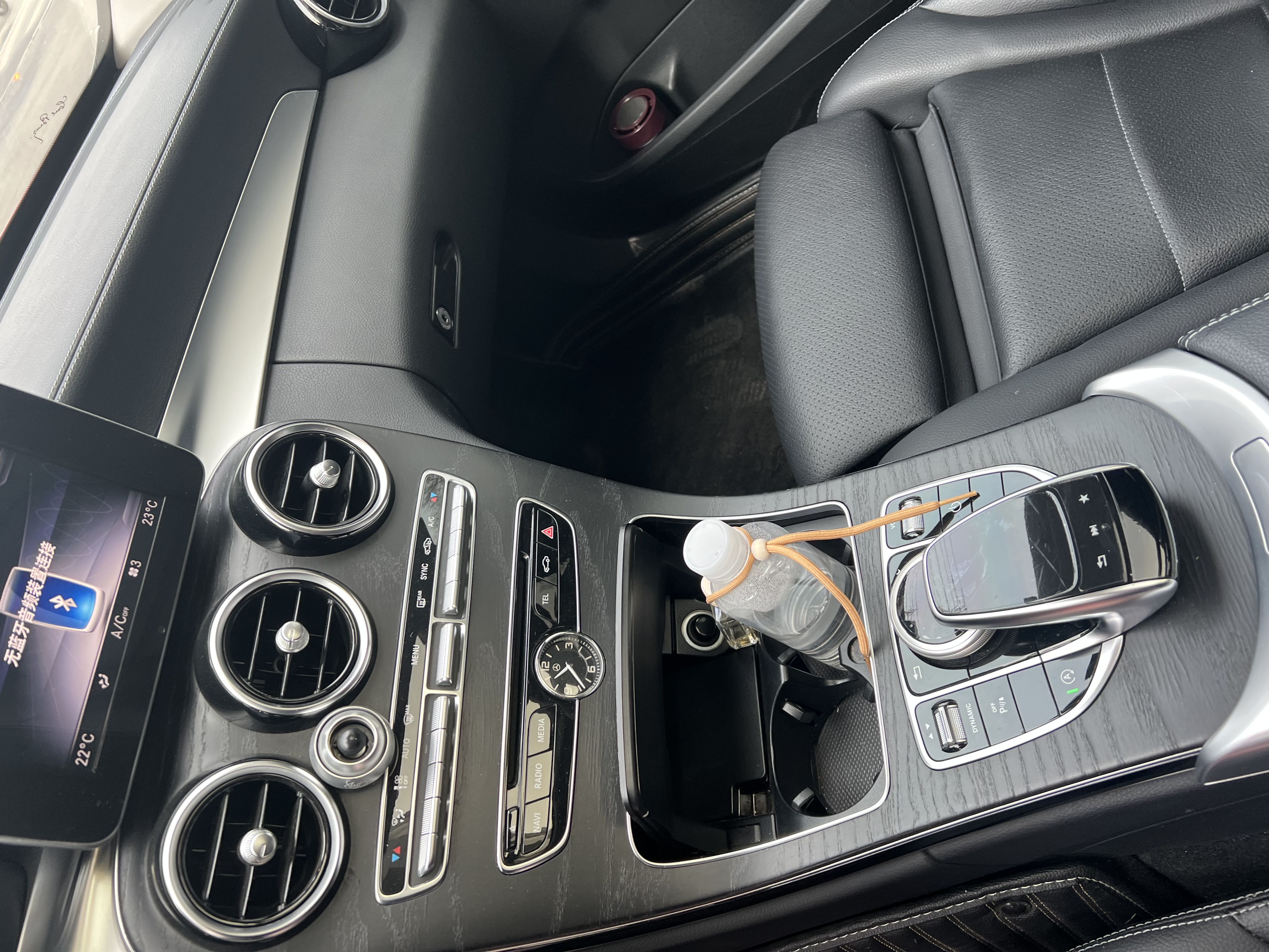 Mercedes-Benz C Class 2018 car image #7