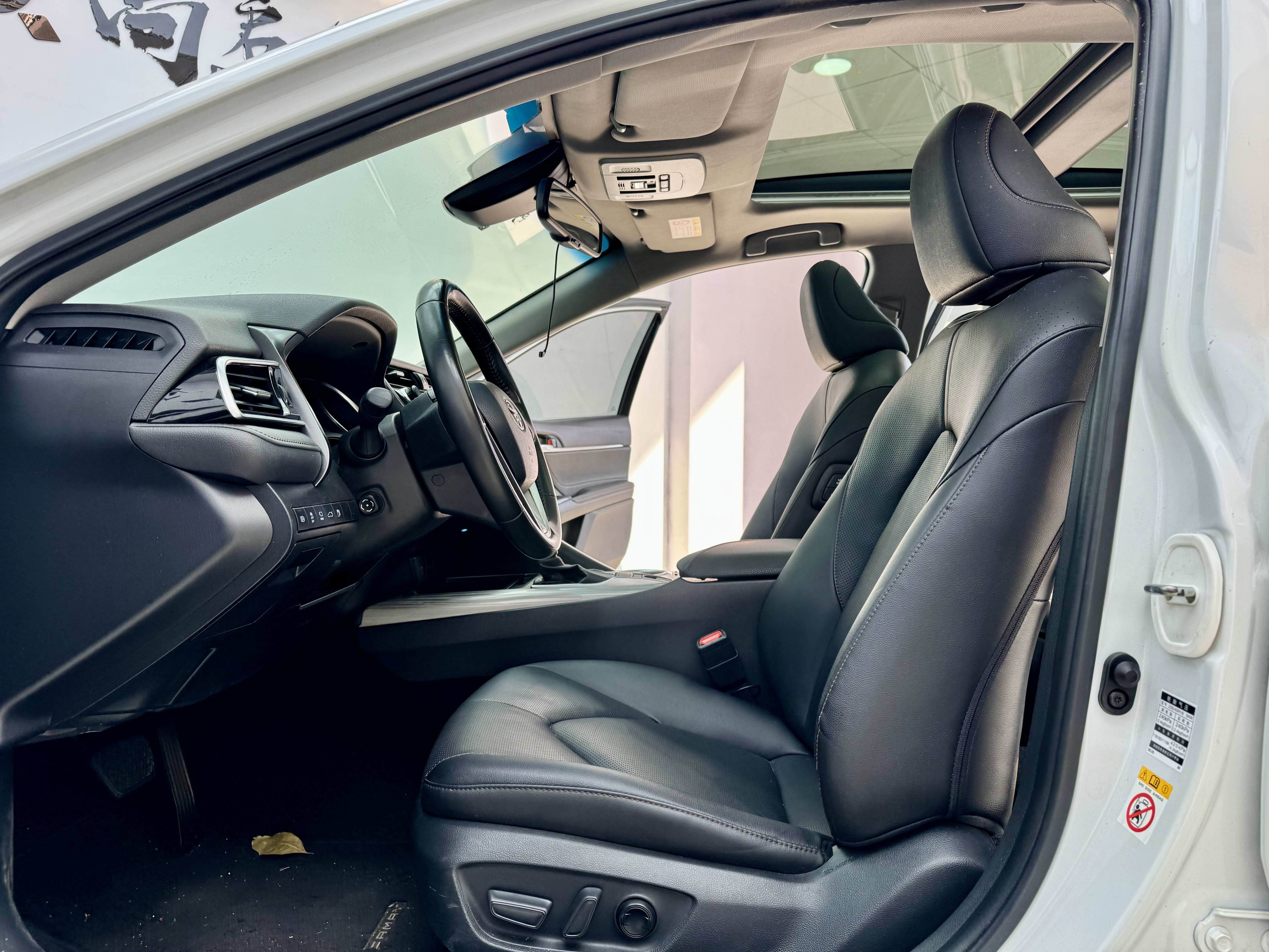 Toyota Camry 2018 car image #7