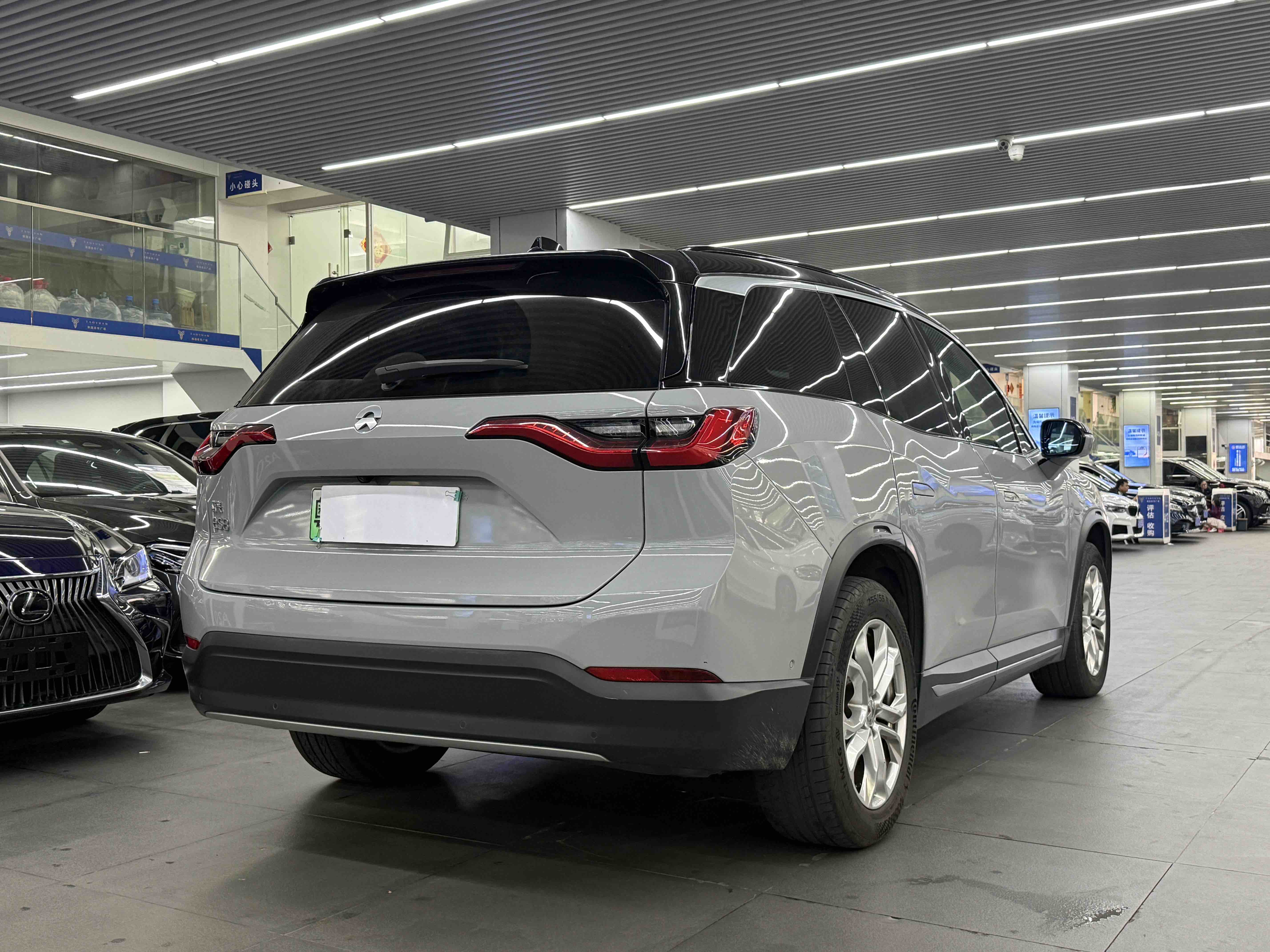 蔚来 蔚来ES8 2019 汽车图片 #7