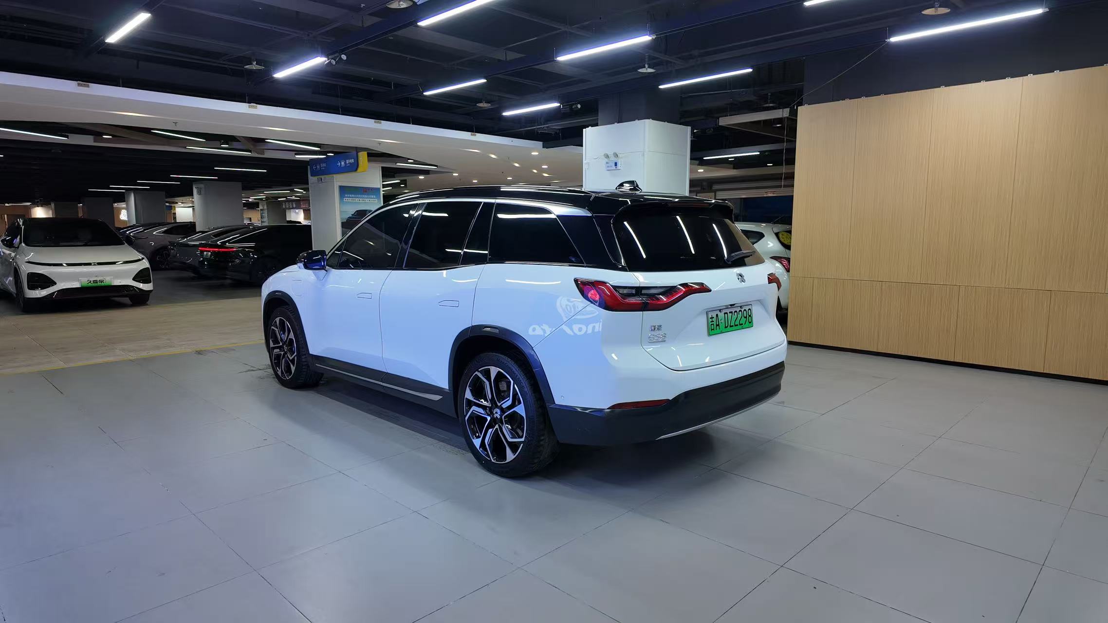 NIO ES8 2018 #7 NIO ES8 2018 car image #7
