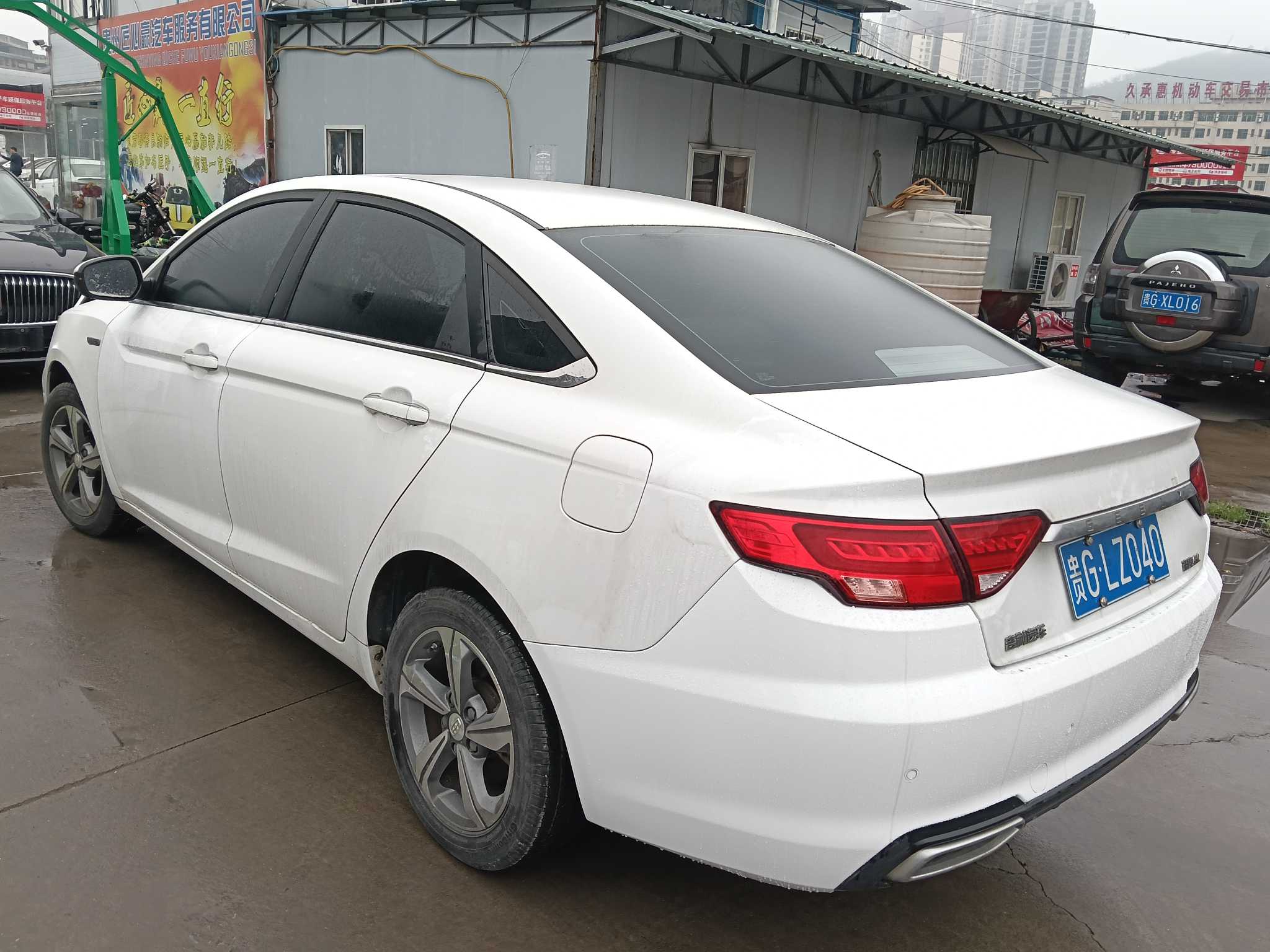 Emgrand GL 2018 car image #7