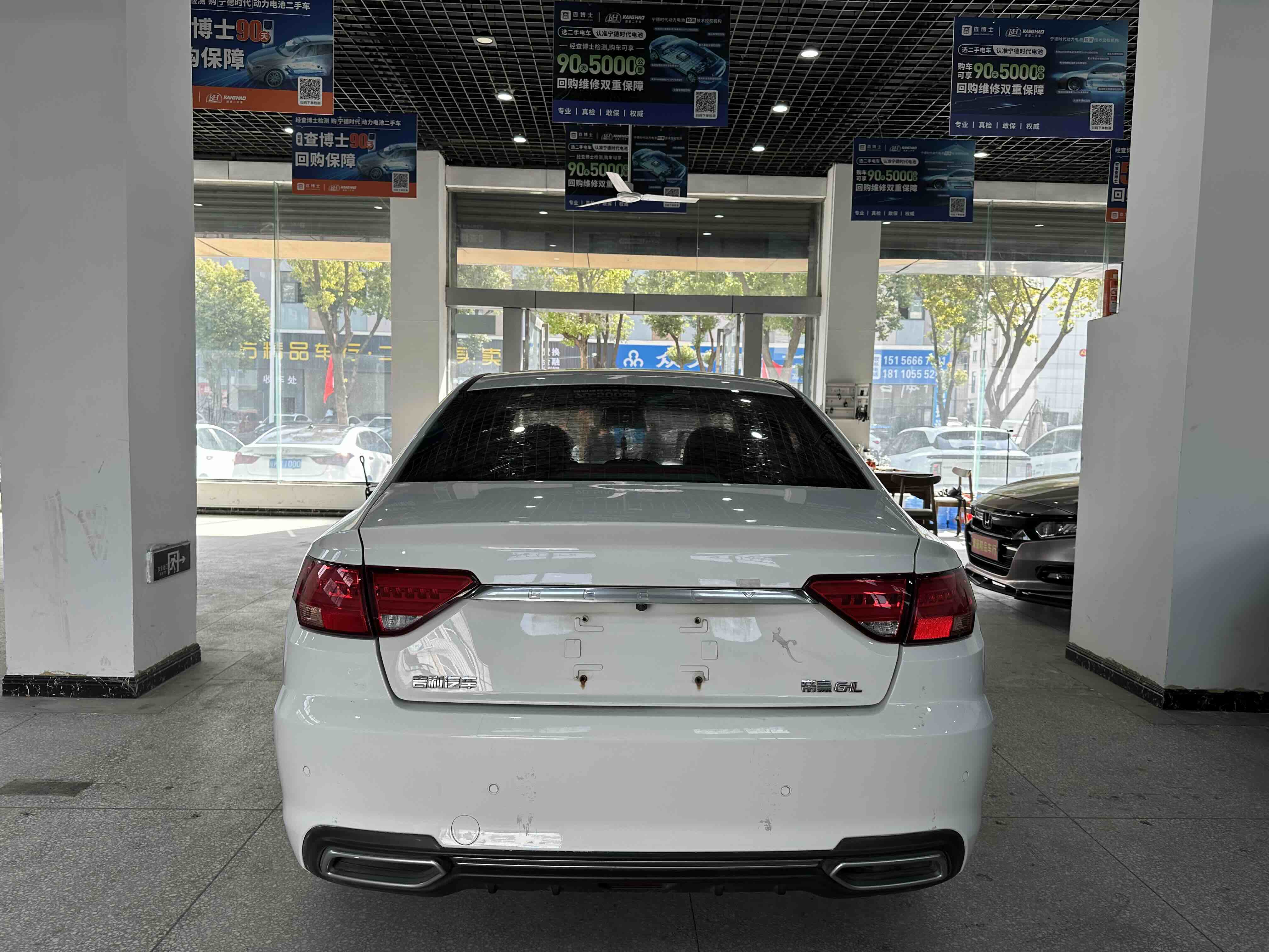 Emgrand GL 2018 #7 Emgrand GL 2018 car image #7
